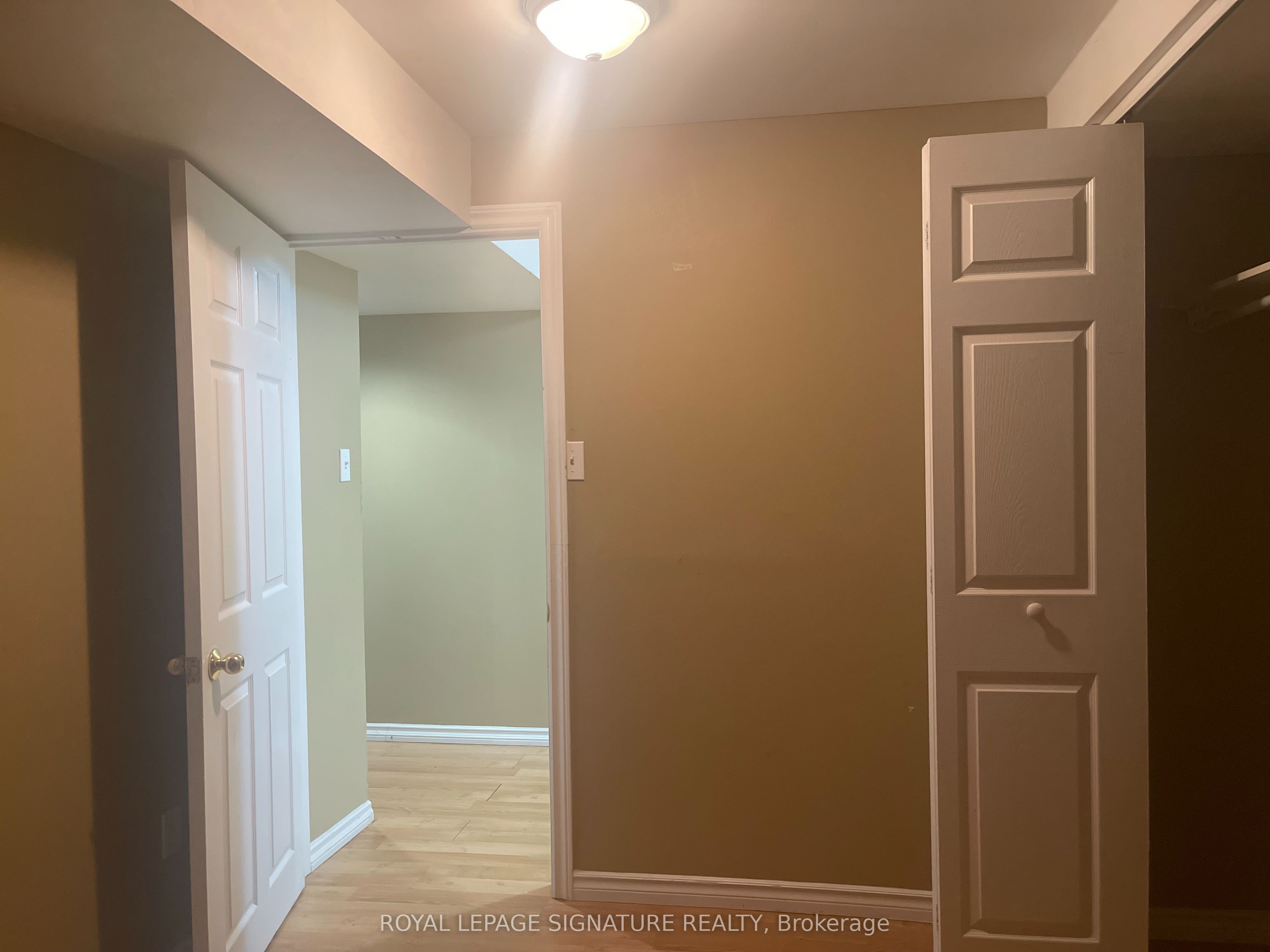 37 Whiteface Crescent Property Photo 8