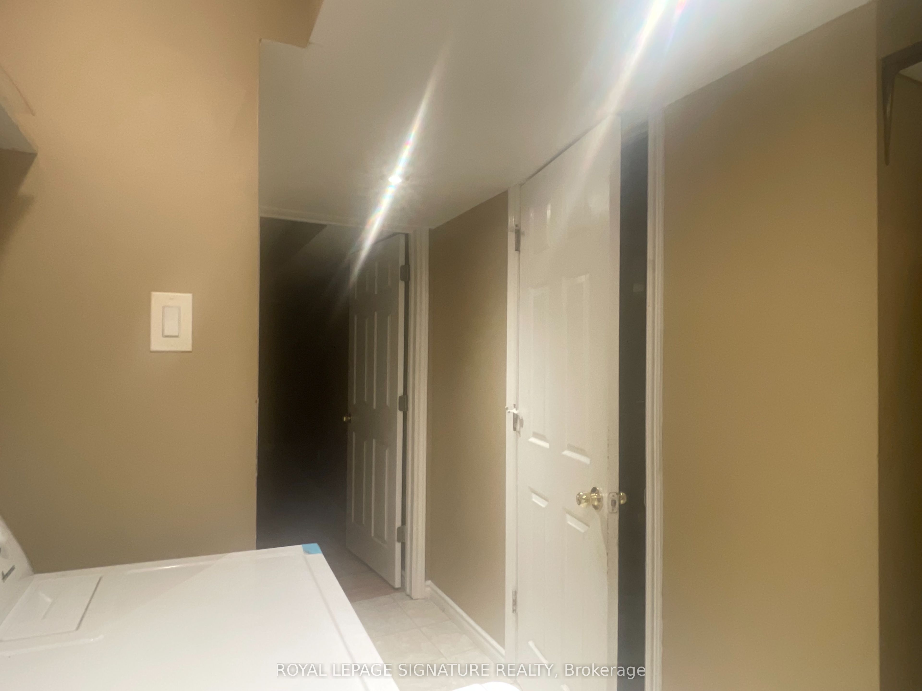 37 Whiteface Crescent Property Photo 11