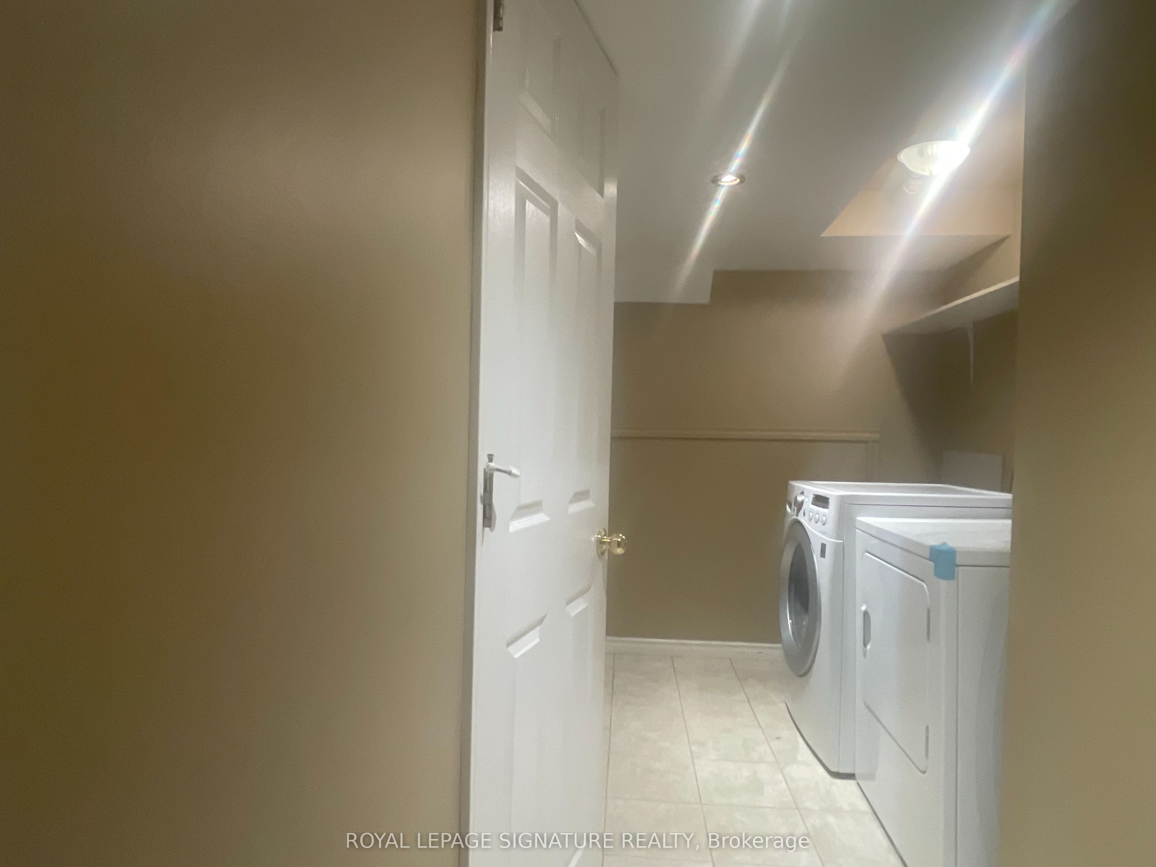37 Whiteface Crescent Property Photo 13