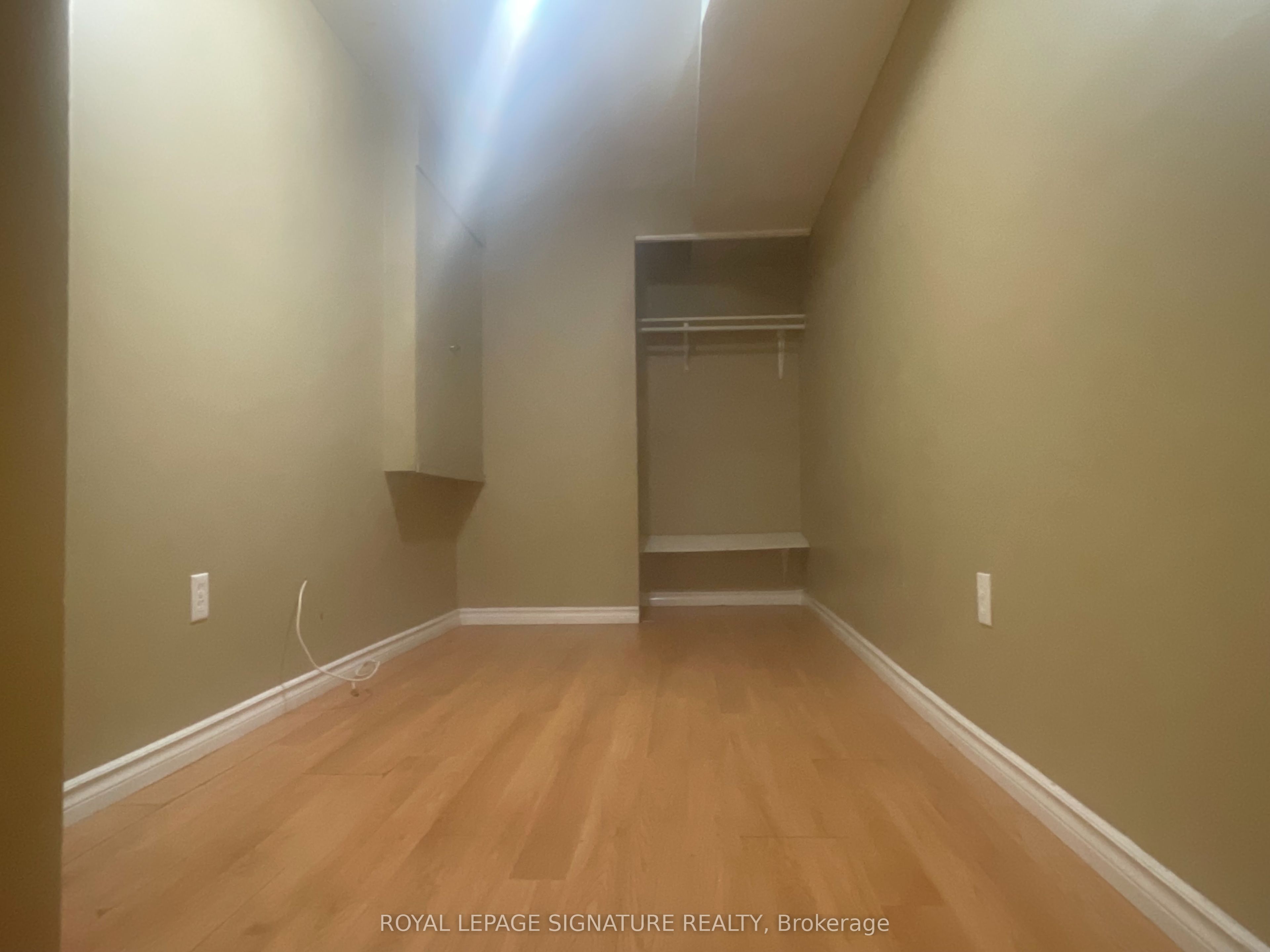 37 Whiteface Crescent Property Photo 14