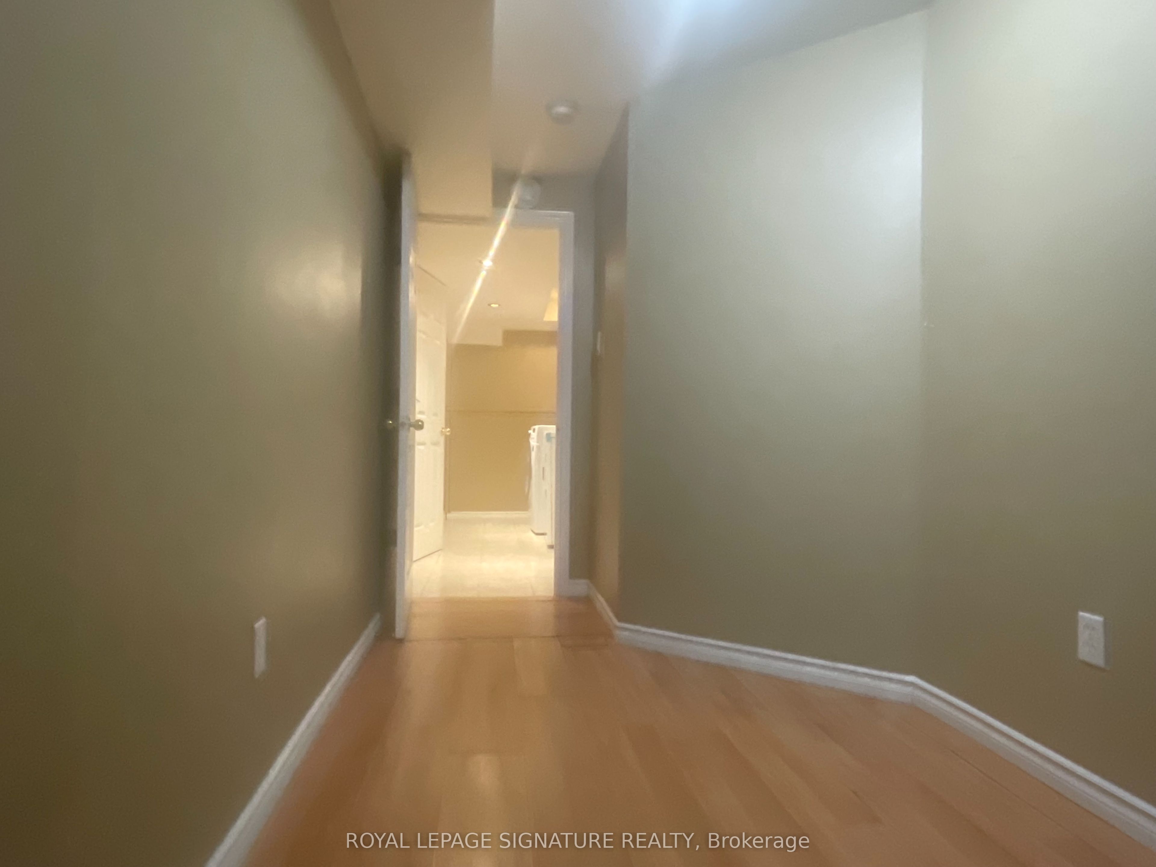 37 Whiteface Crescent Property Photo 15