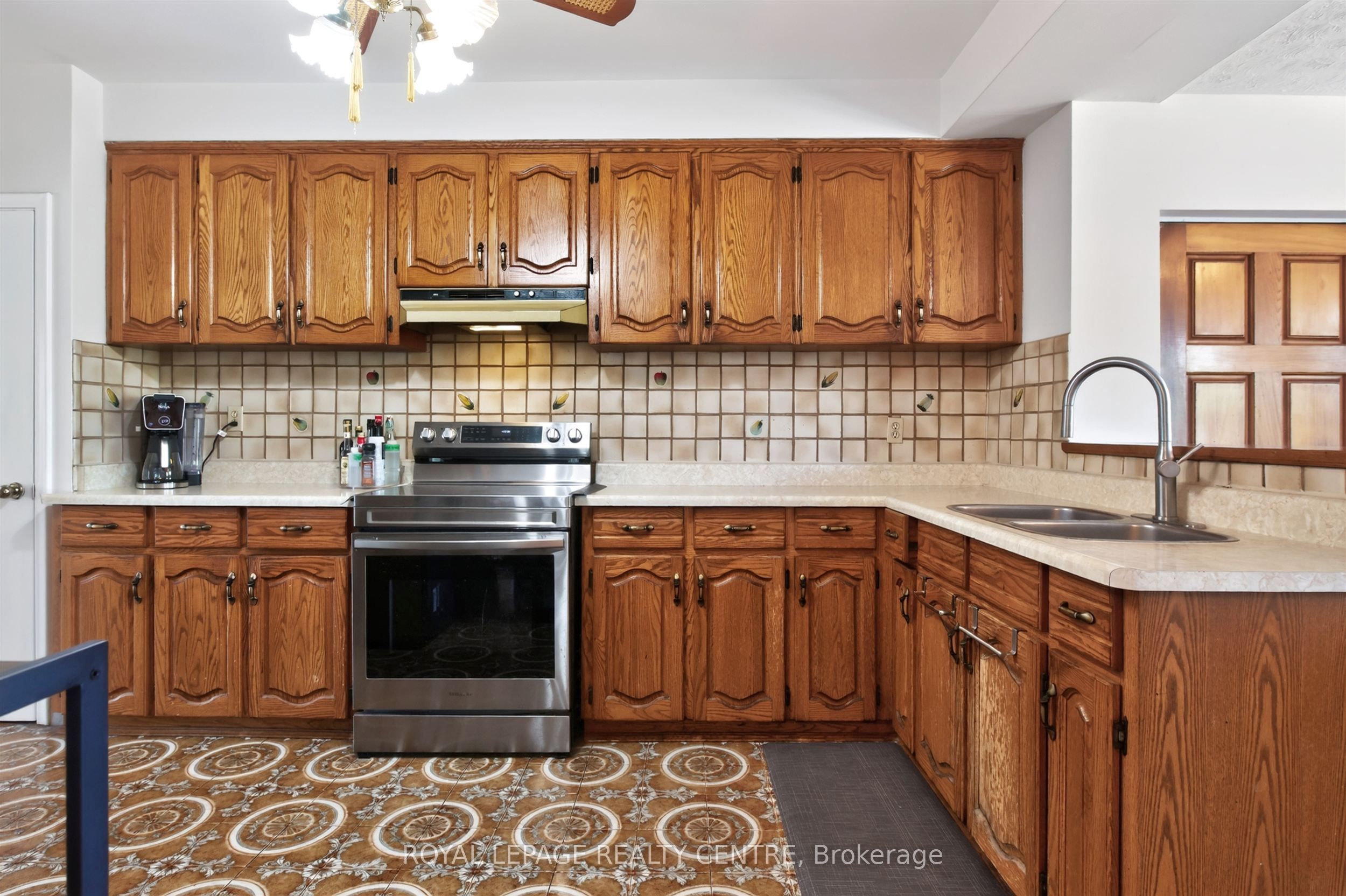 22 Euphrasia Drive Property Photo 12