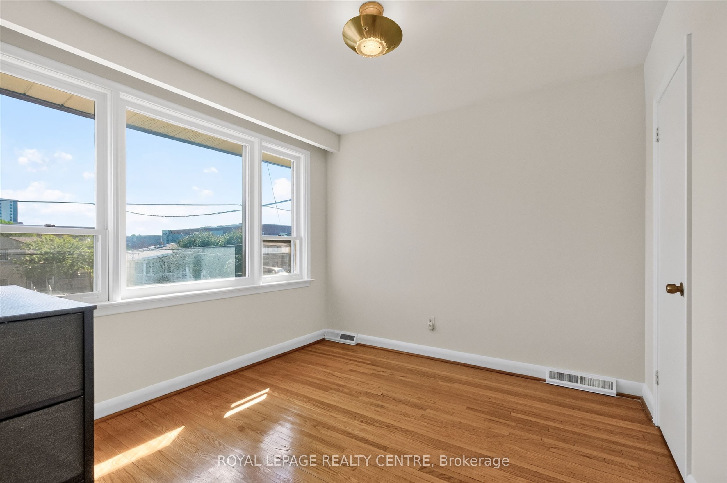 22 Euphrasia Drive Property Photo 17