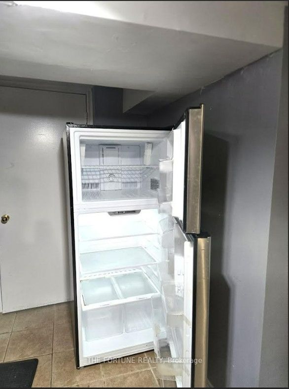 18 Saint Eugene Street Property Photo 15