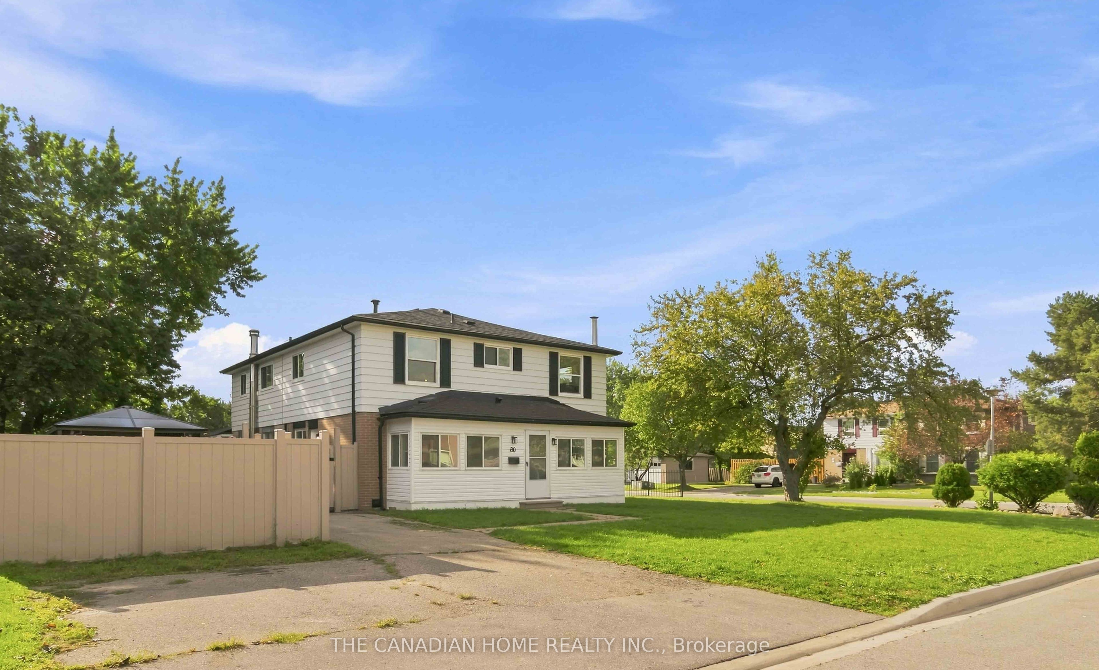 80 Flamingo Crescent Property Photo 1