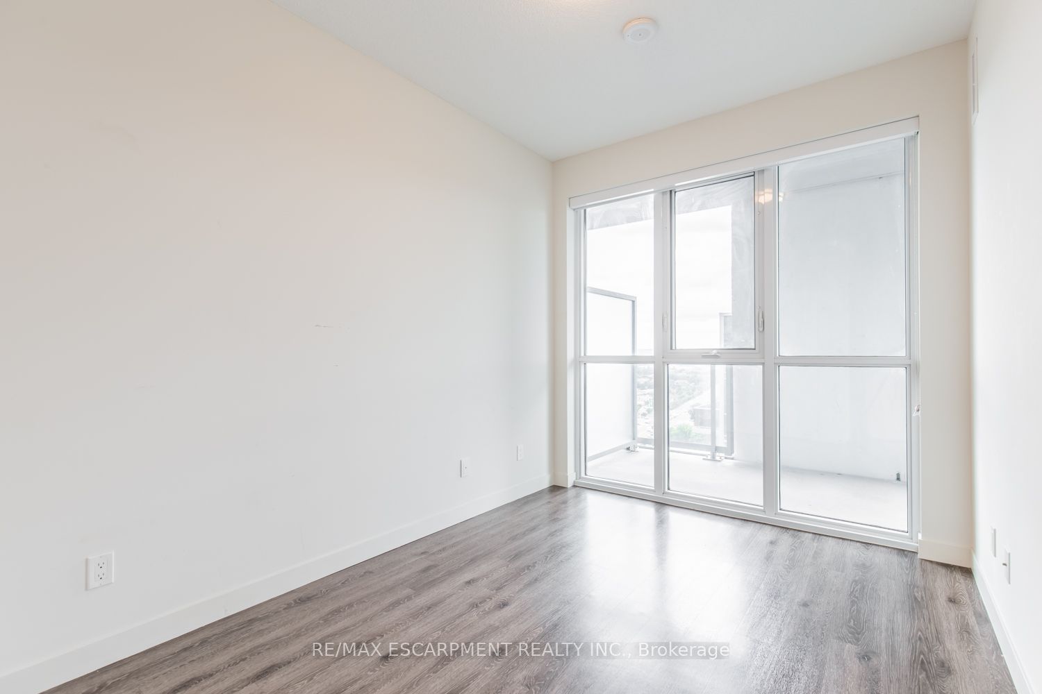 2087 Fairview Street 2107 Property Photo 21