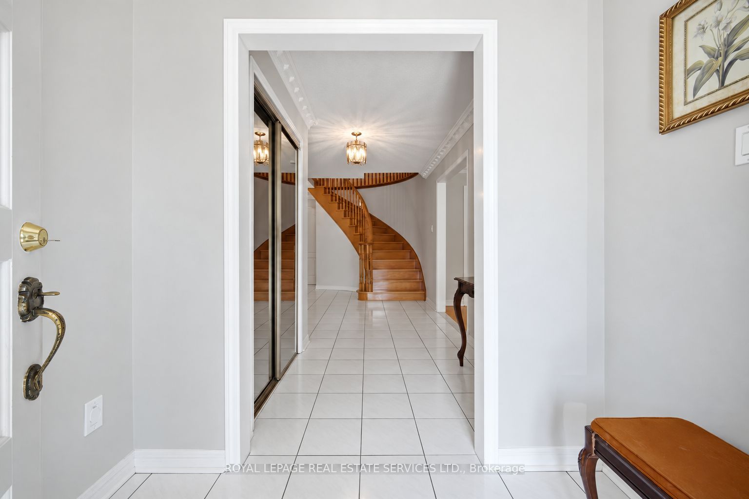 124 Stilecroft Drive Property Photo 6