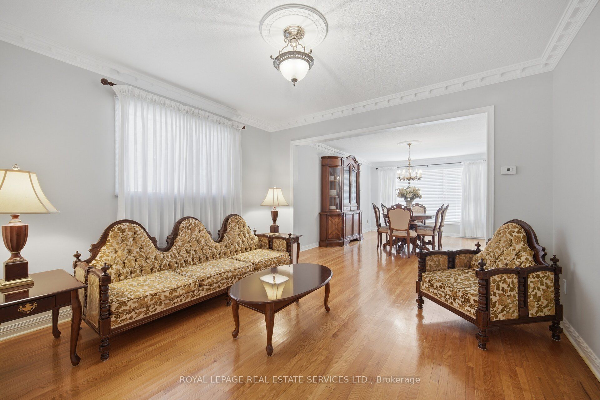 124 Stilecroft Drive Property Photo 11