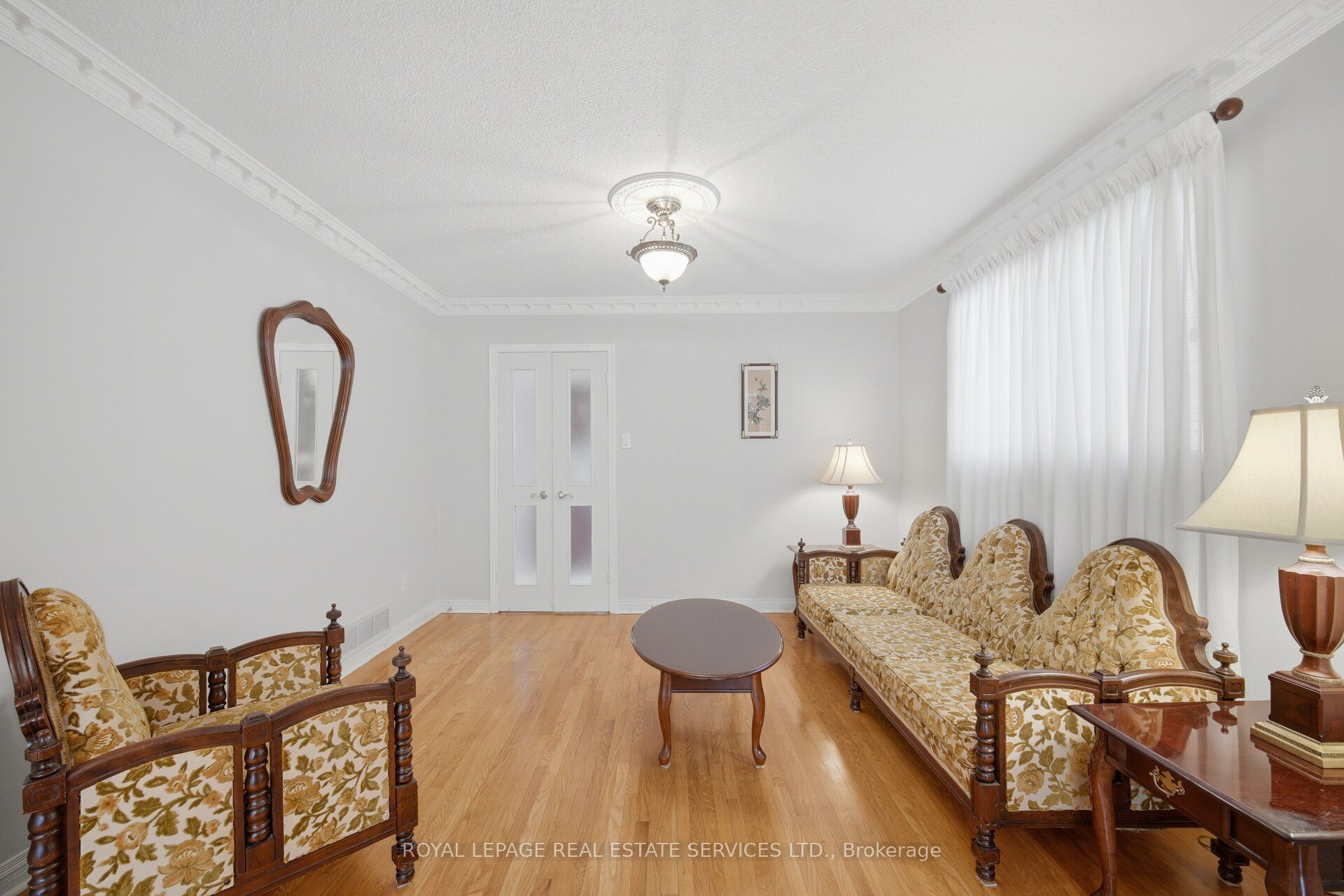 124 Stilecroft Drive Property Photo 12
