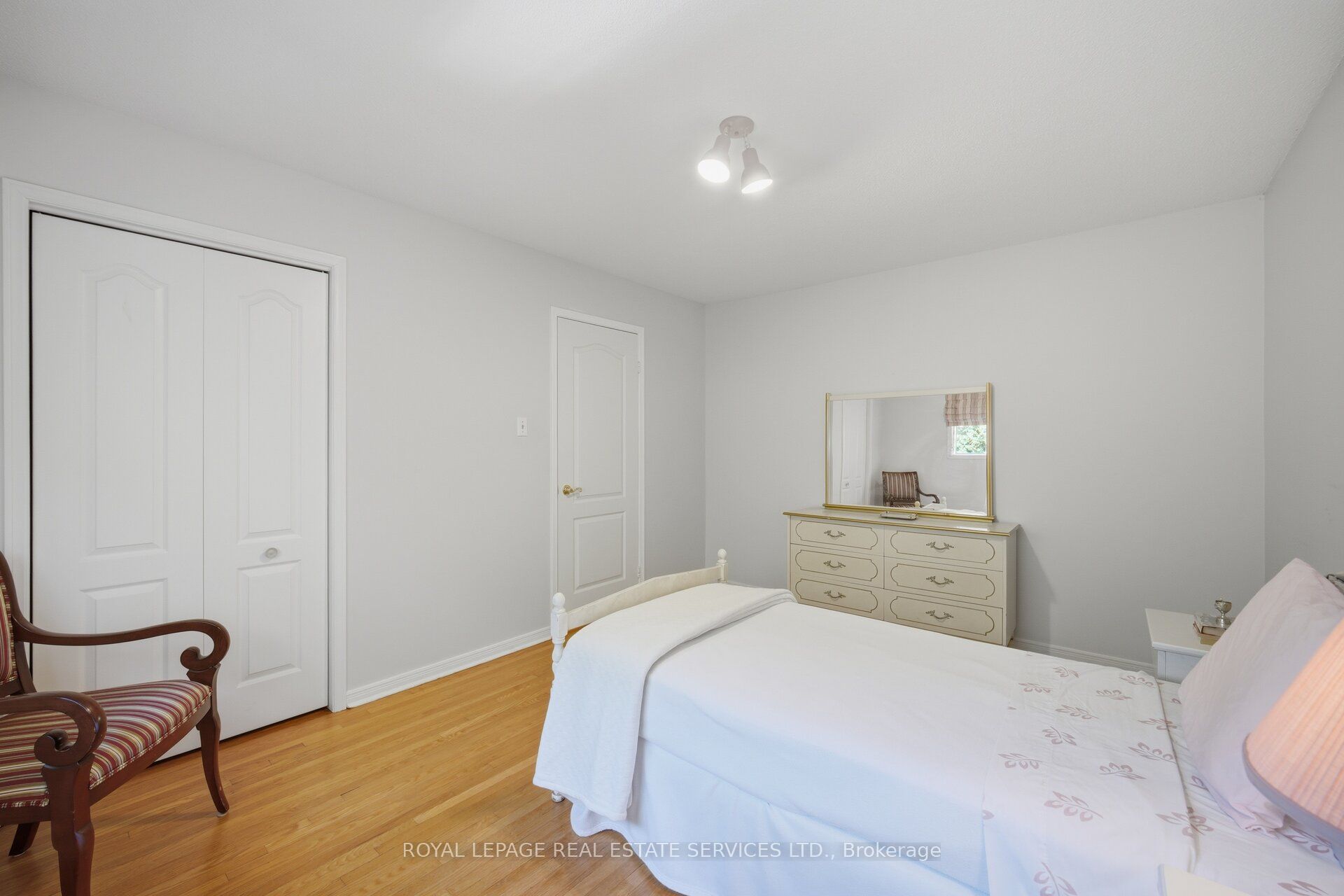 124 Stilecroft Drive Property Photo 29