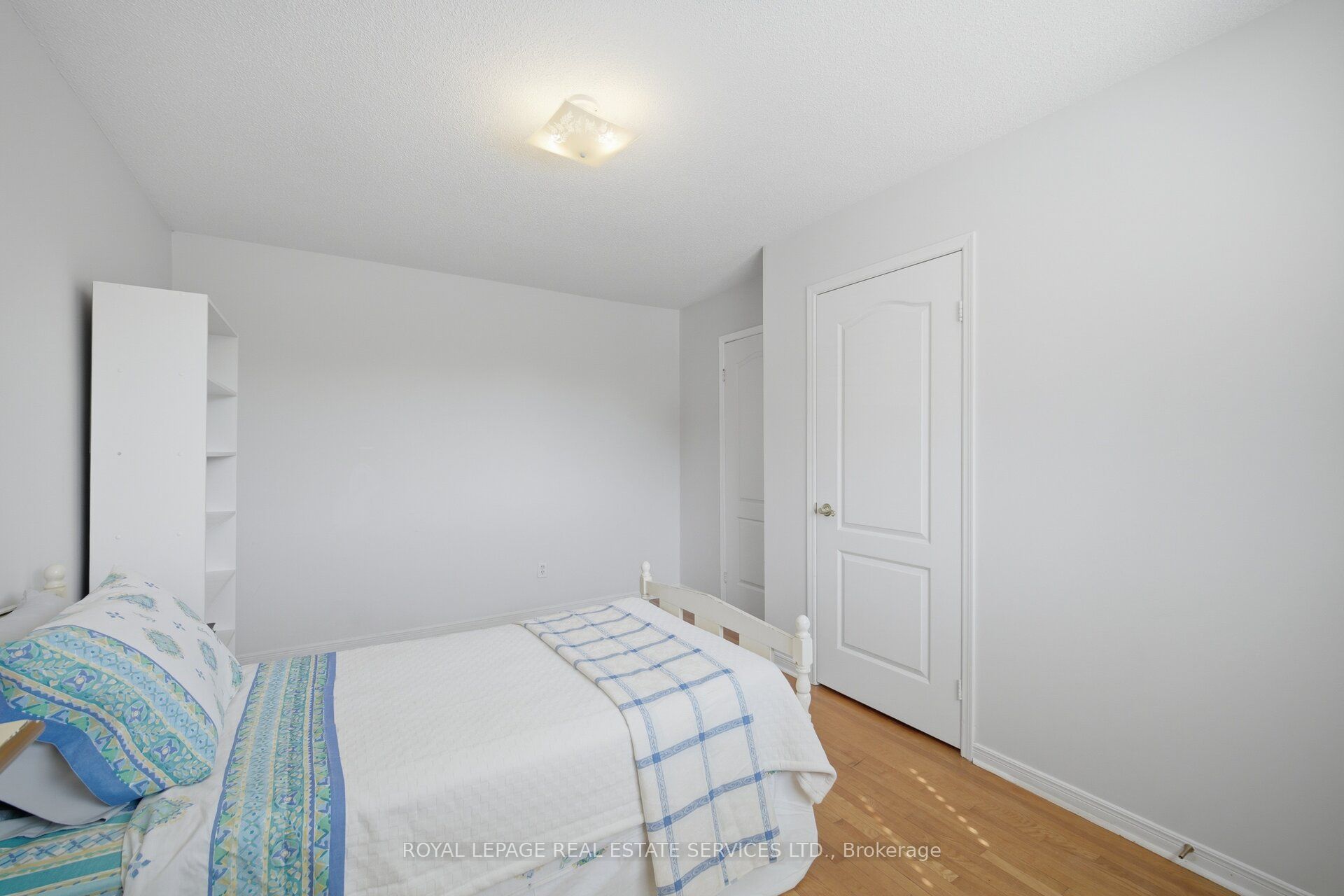 124 Stilecroft Drive Property Photo 30