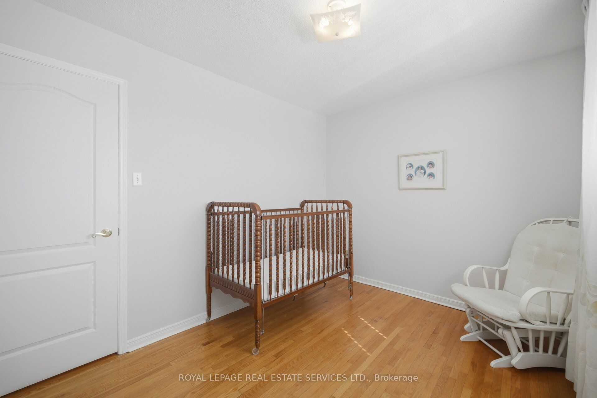 124 Stilecroft Drive Property Photo 32