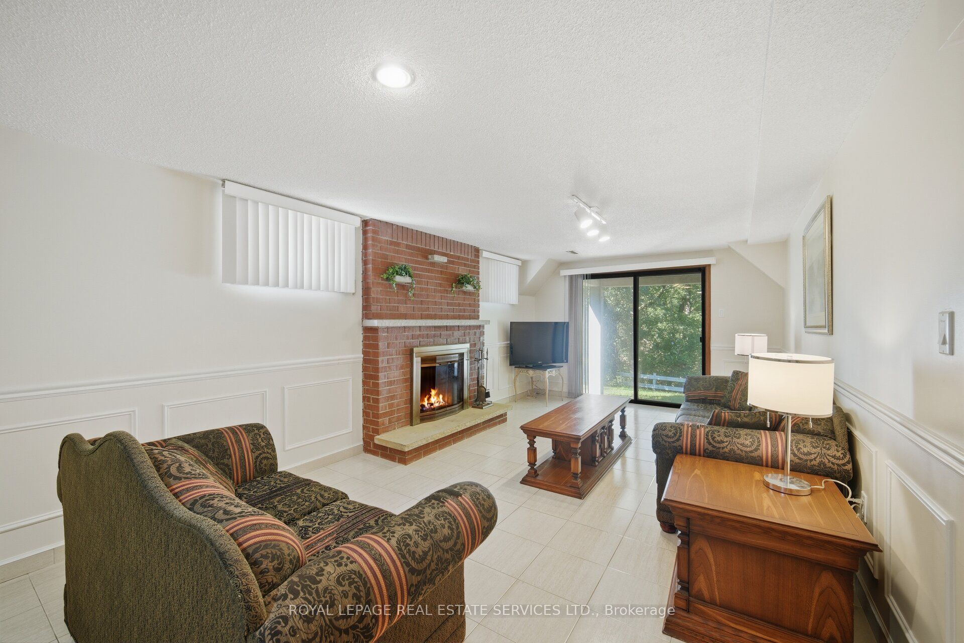 124 Stilecroft Drive Property Photo 33