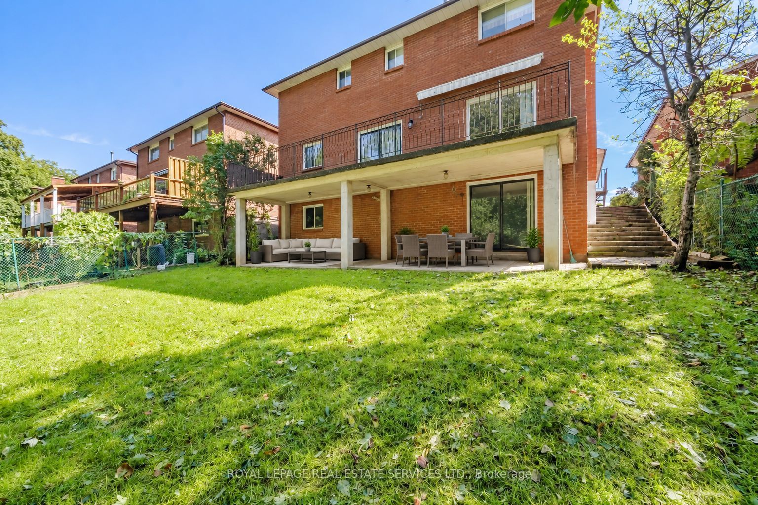 124 Stilecroft Drive Property Photo 46