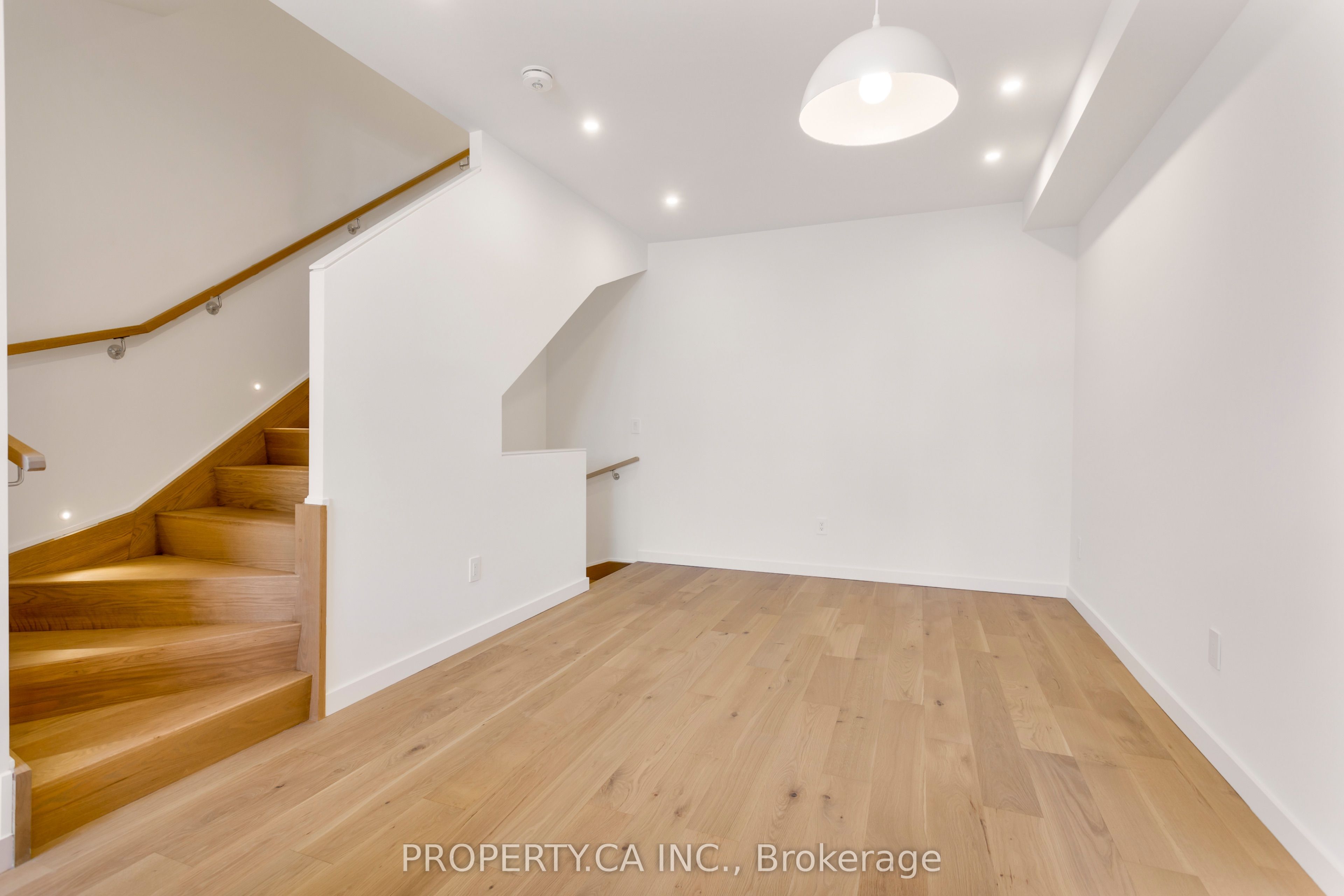 301 Keele Street Unit #3 Property Photo 11