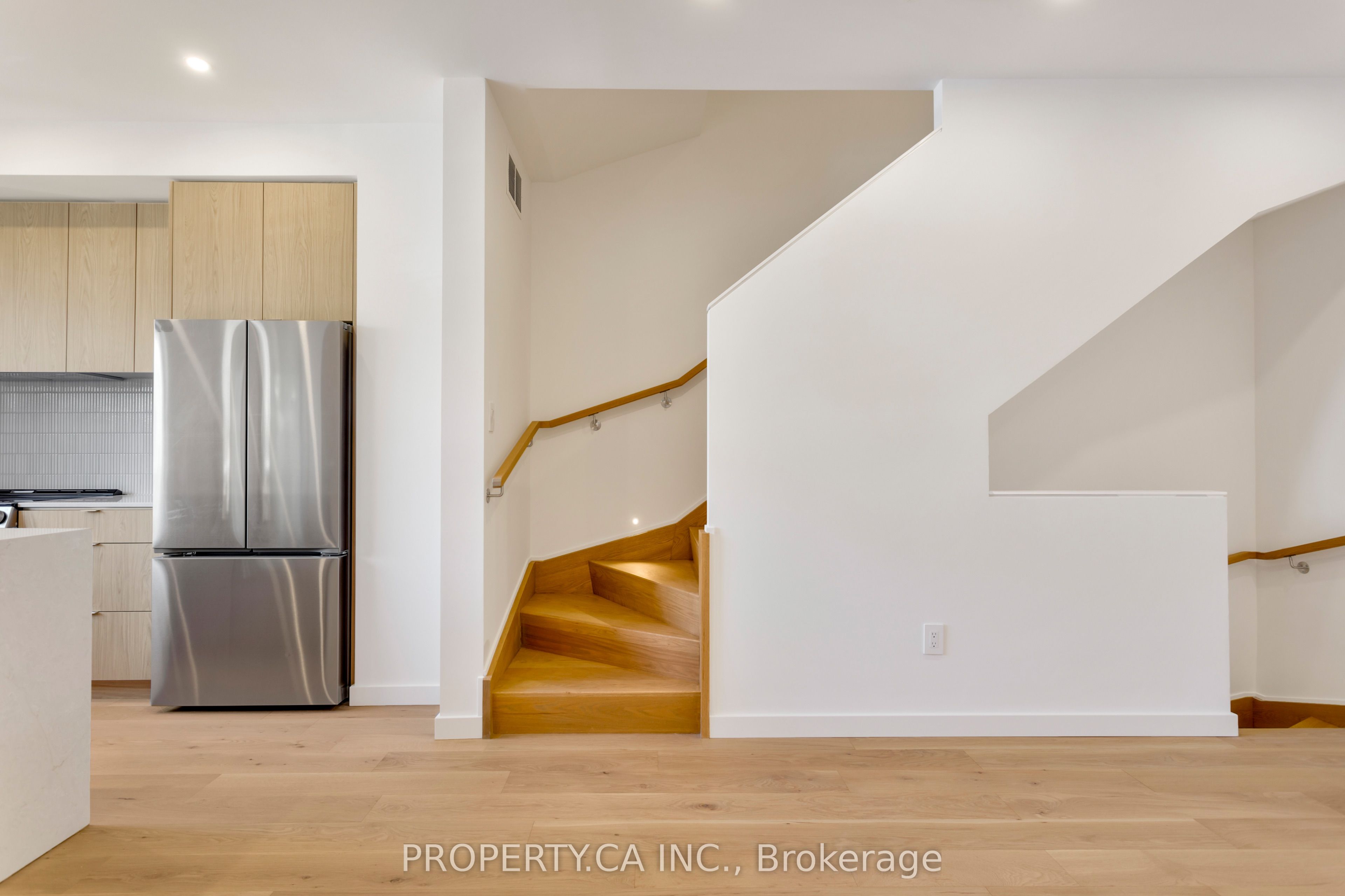 301 Keele Street Unit #3 Property Photo 12