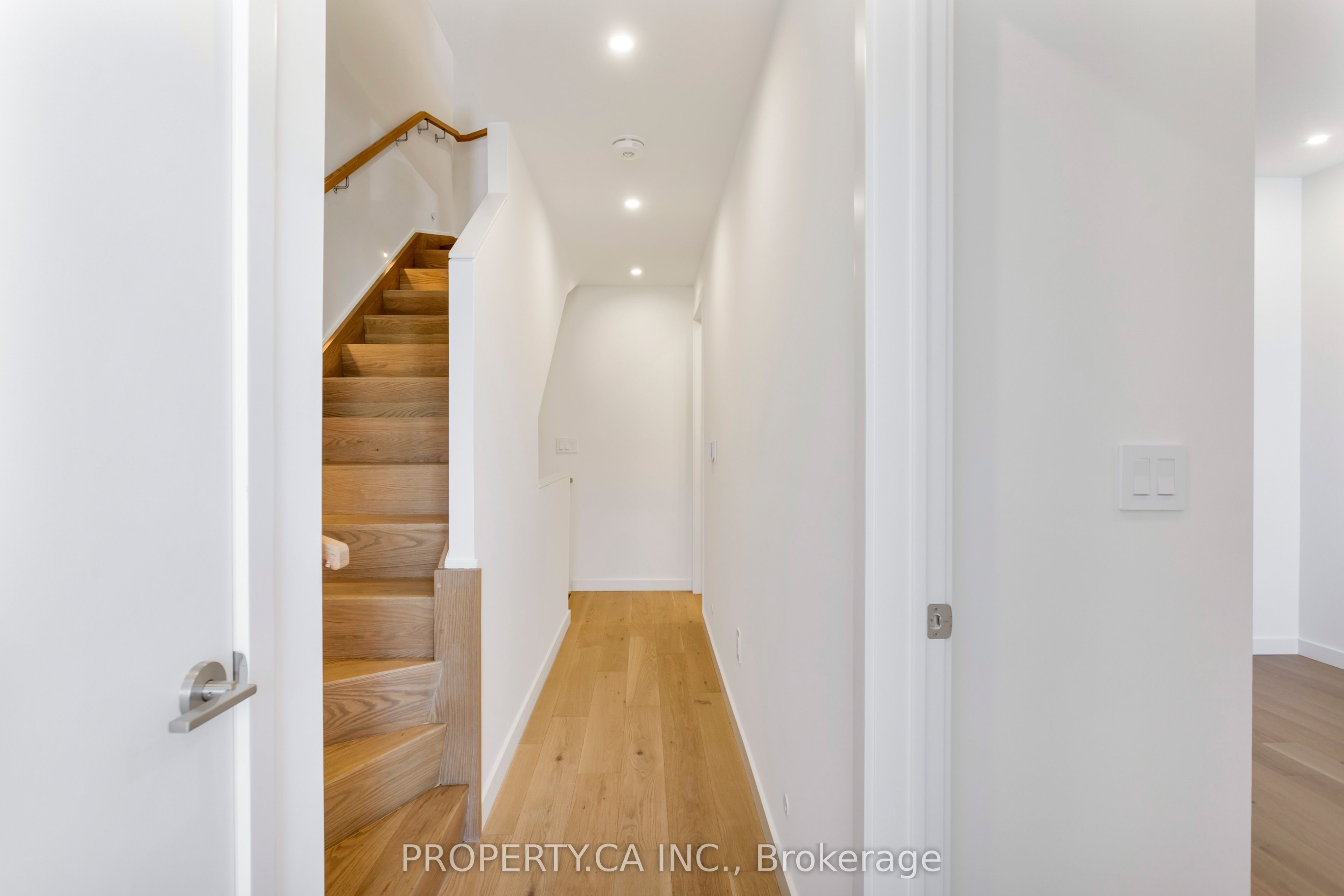 301 Keele Street Unit #3 Property Photo 13