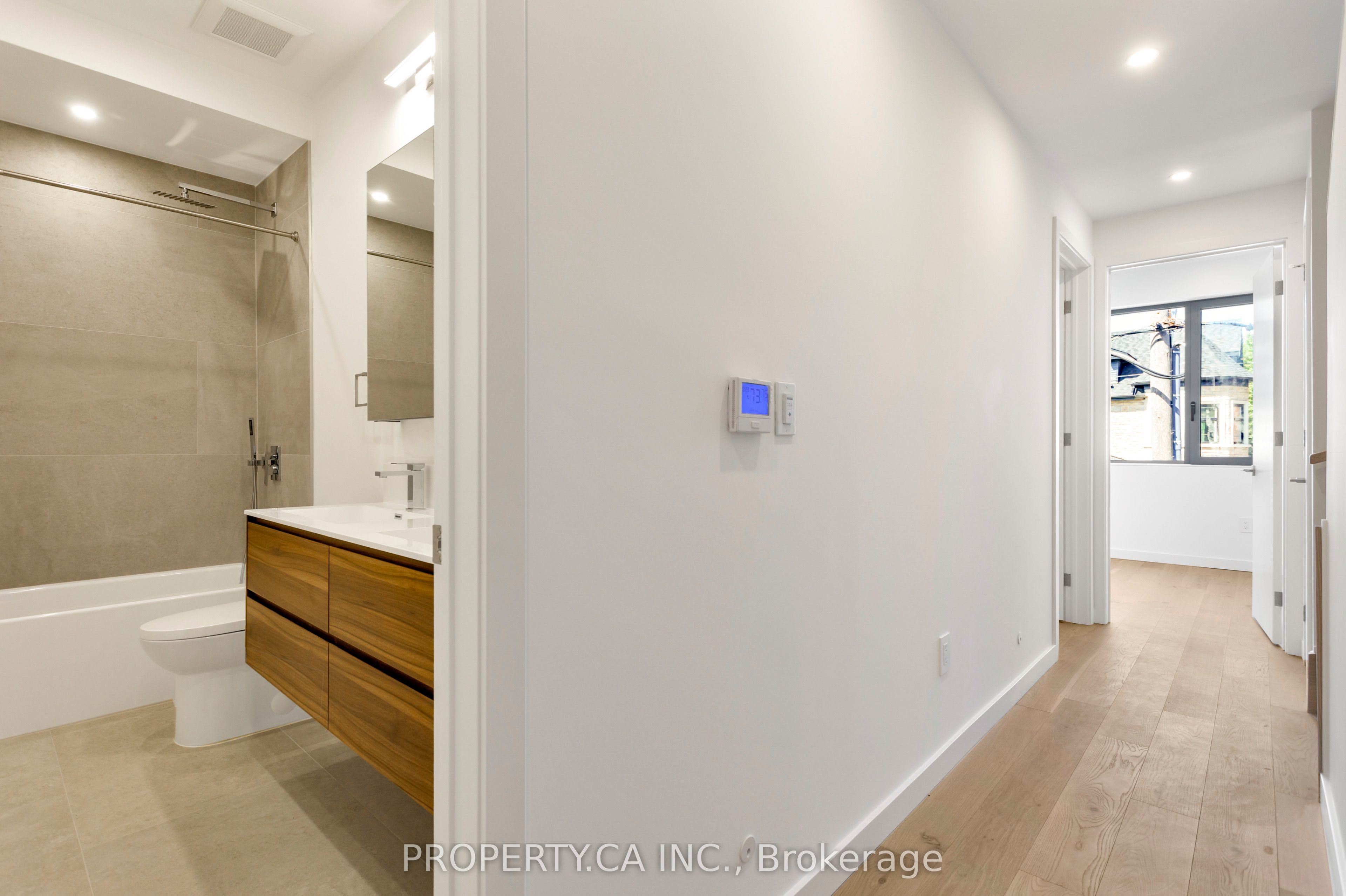 301 Keele Street Unit #3 Property Photo 15