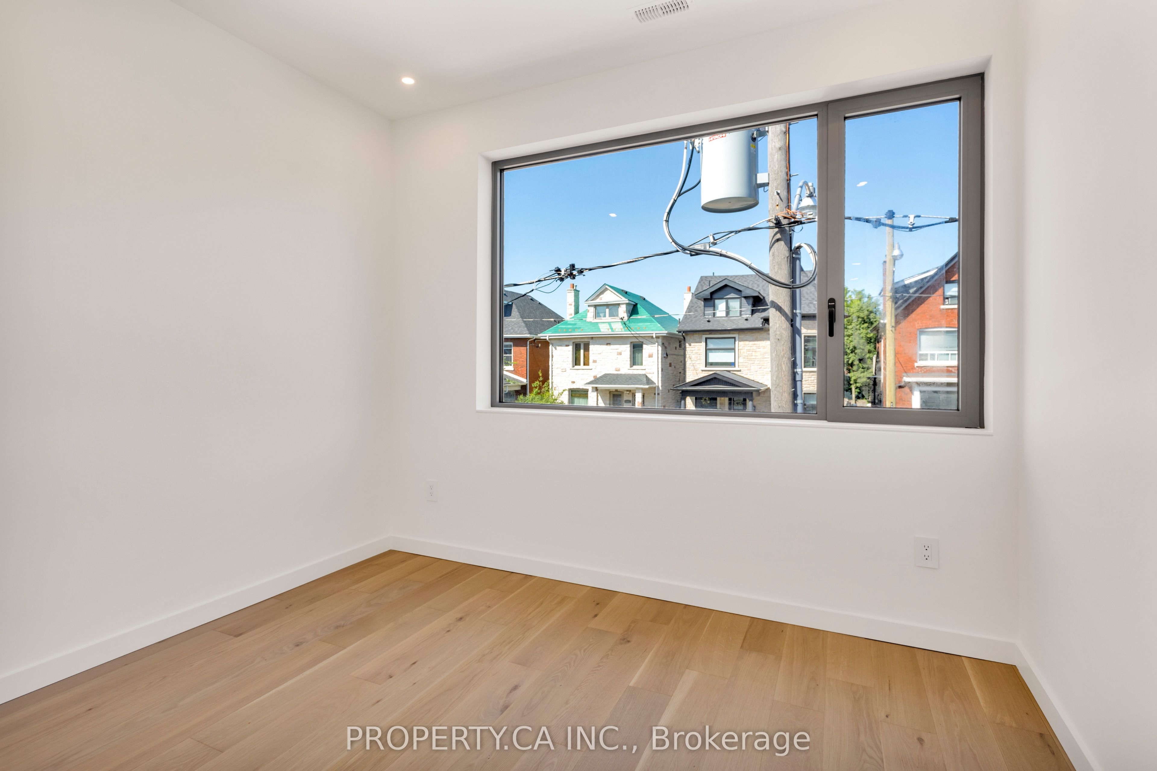 301 Keele Street Unit #3 Property Photo 19