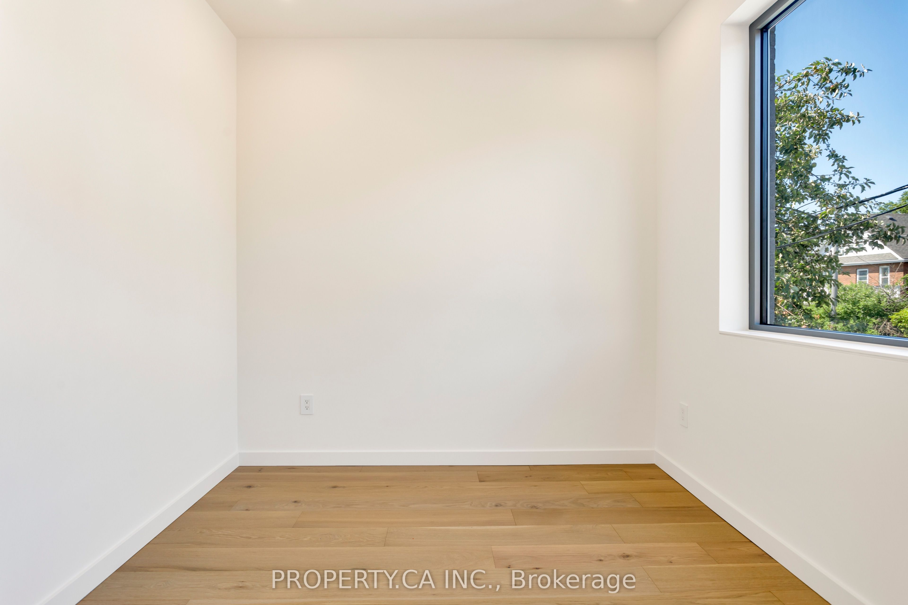 301 Keele Street Unit #3 Property Photo 22