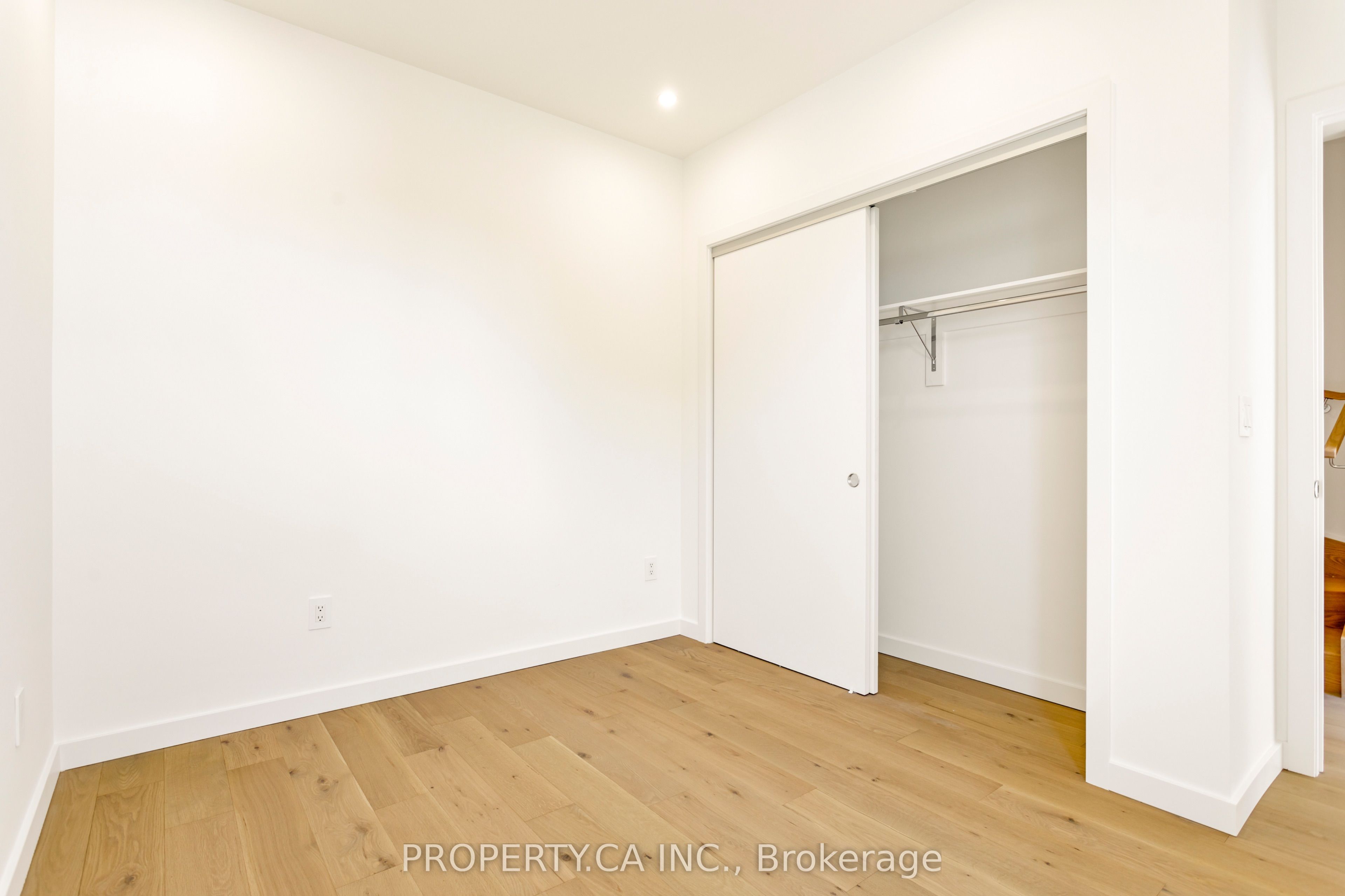 301 Keele Street Unit #4 Property Photo 20