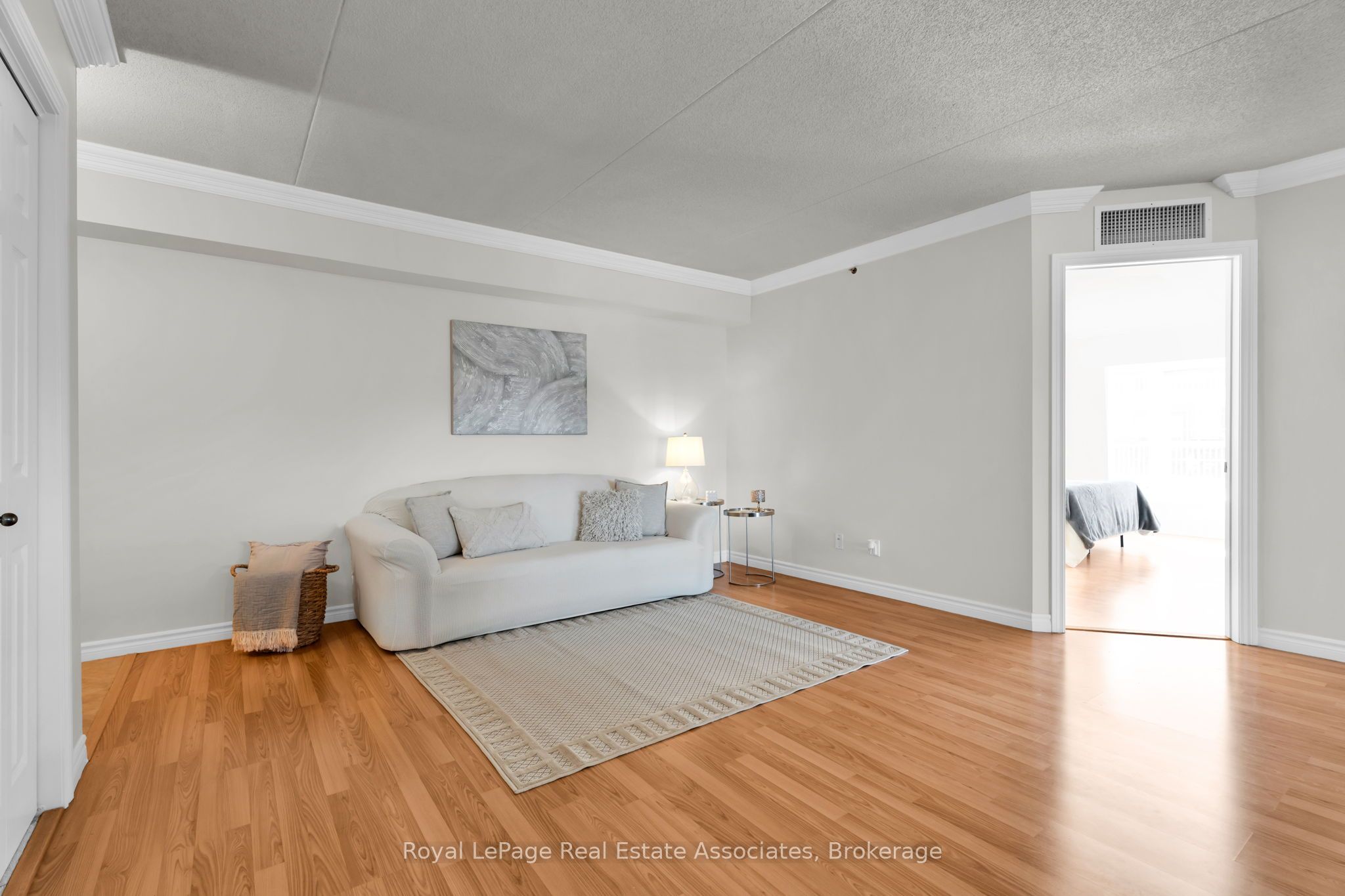 4003 Kilmer Drive 311 Property Photo 6