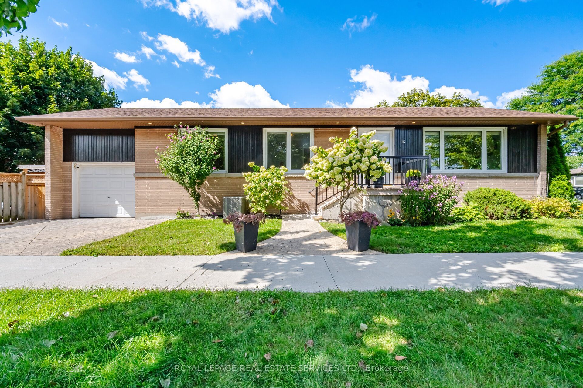15 Velma Drive