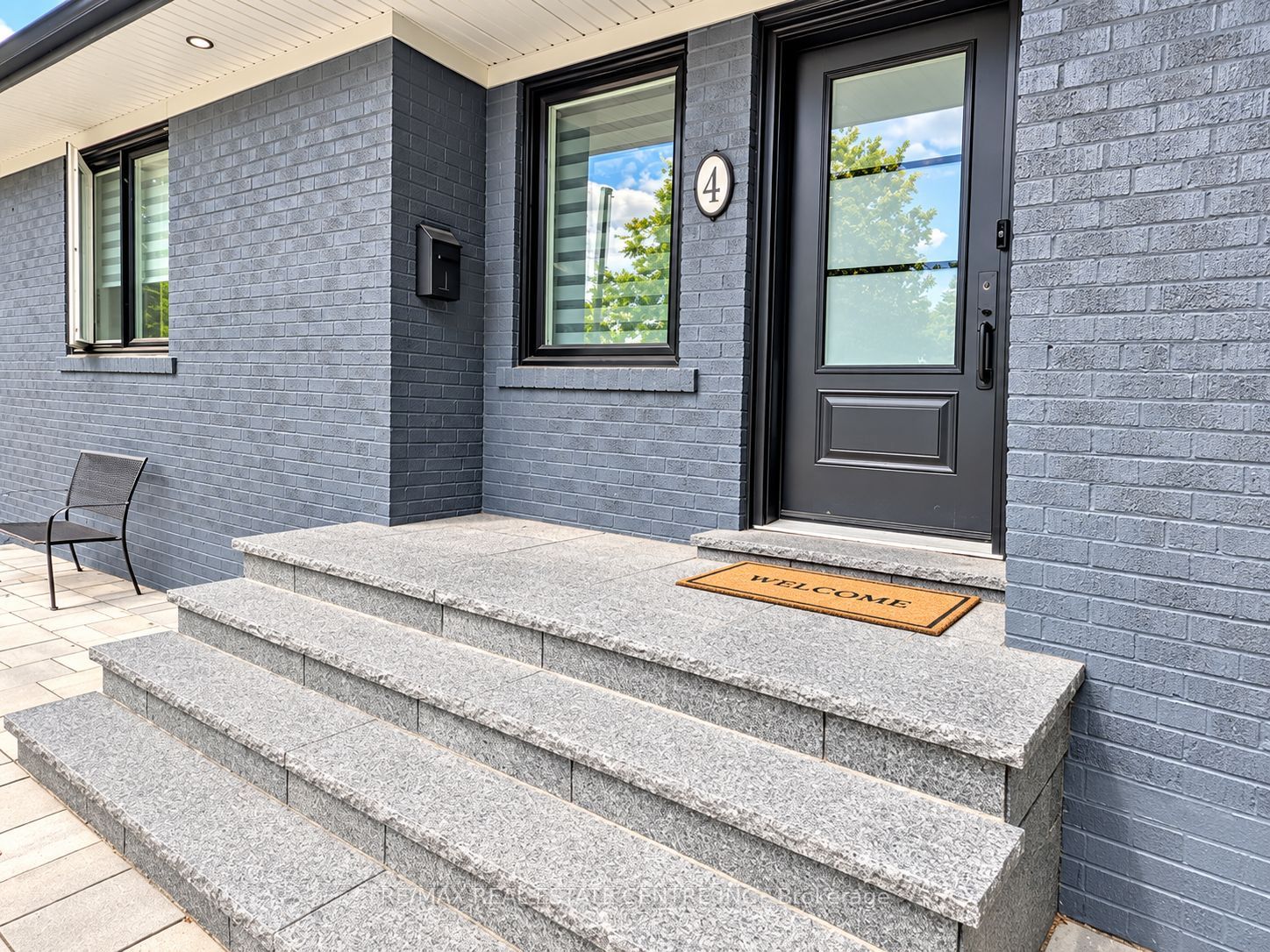 4 Rockfield Drive Property Photo 2