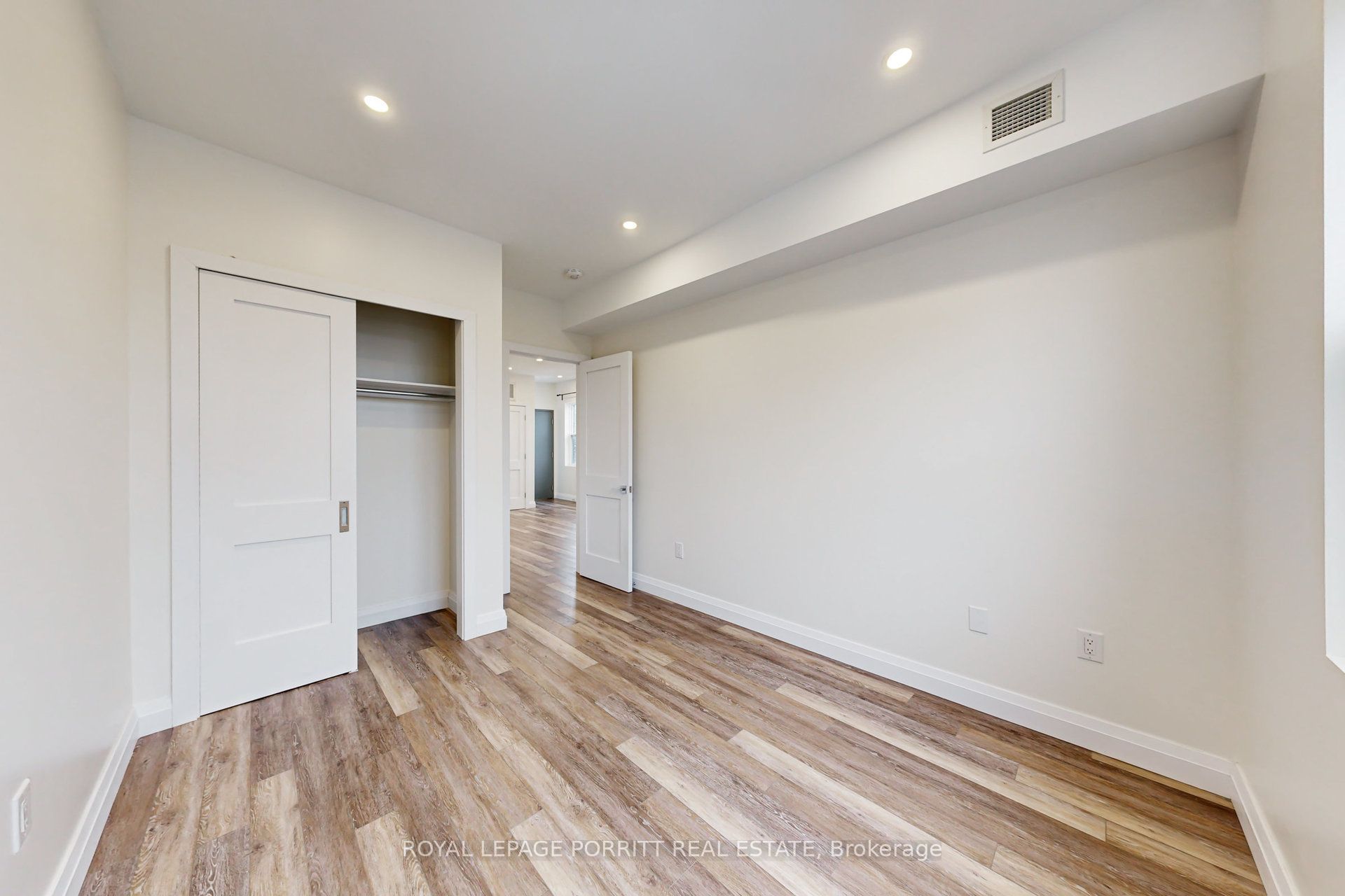 254 Armadale Avenue 3 Property Photo 25