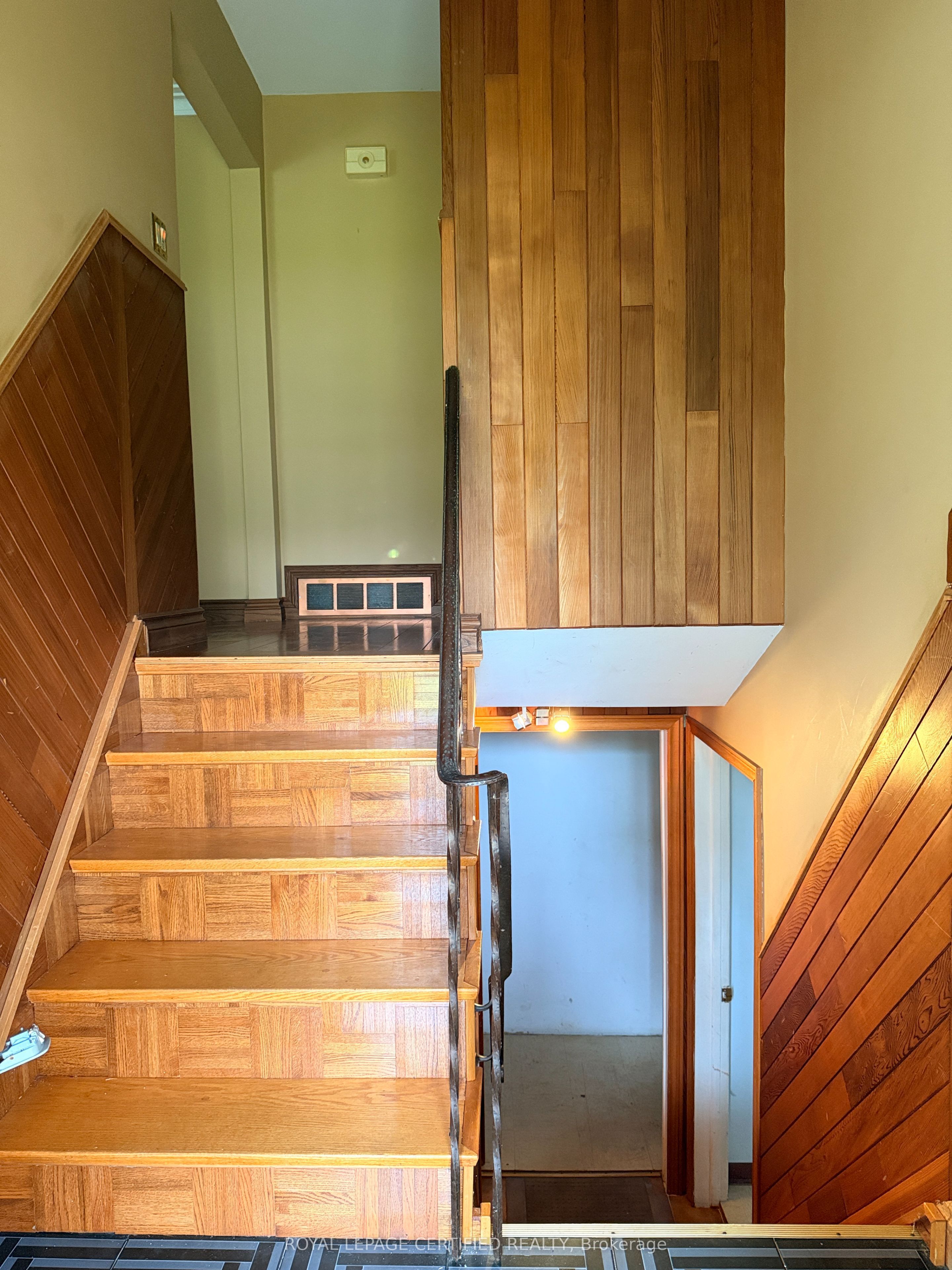 1398 Wren Avenue Property Photo 3