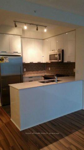 55 Eglinton Avenue W 1101 Property Photo 1
