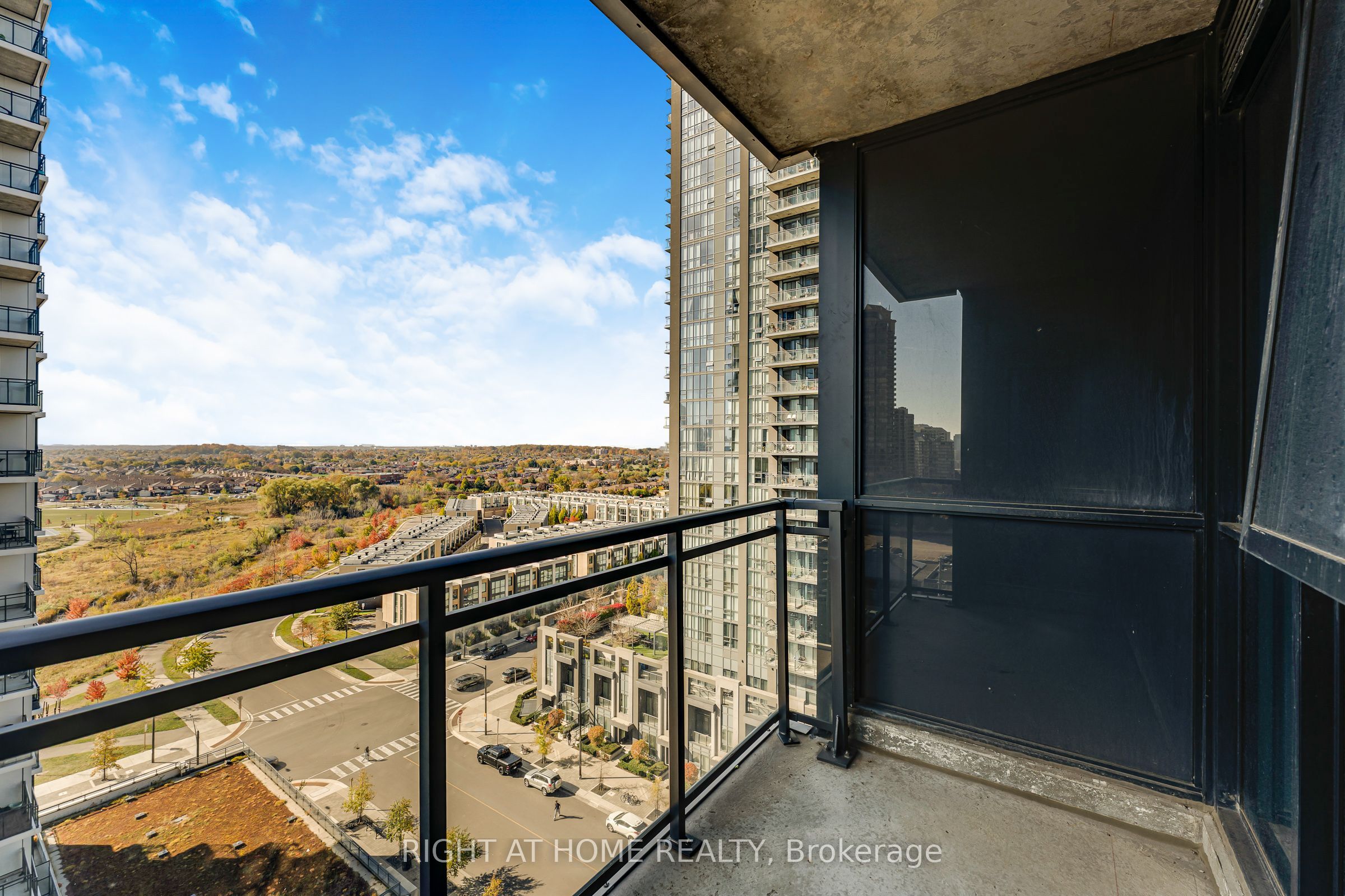 55 Eglinton Avenue W 1101 Property Photo 30