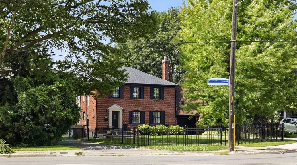 10 Queens Avenue