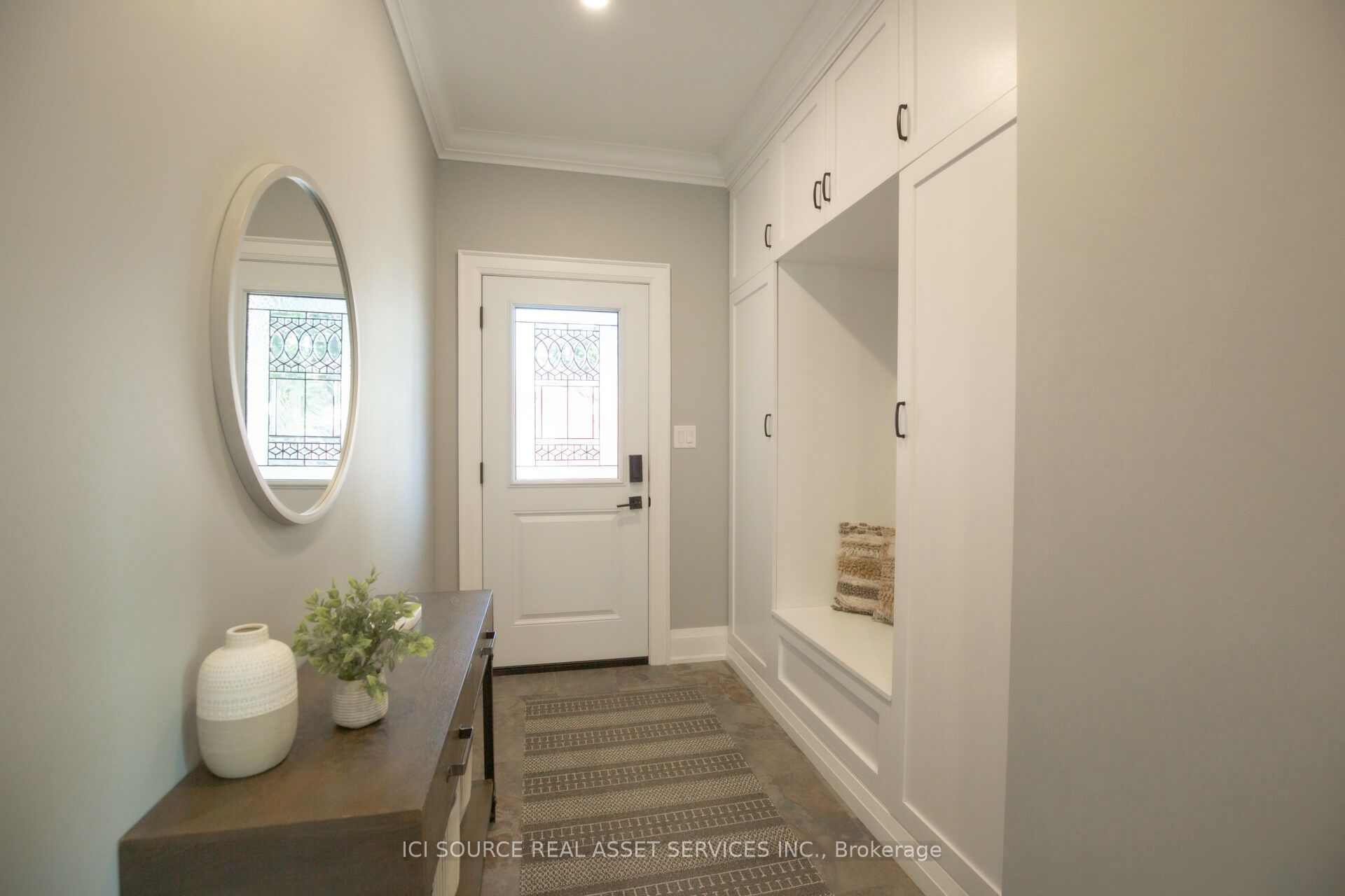 62 Miles Street Property Photo 13