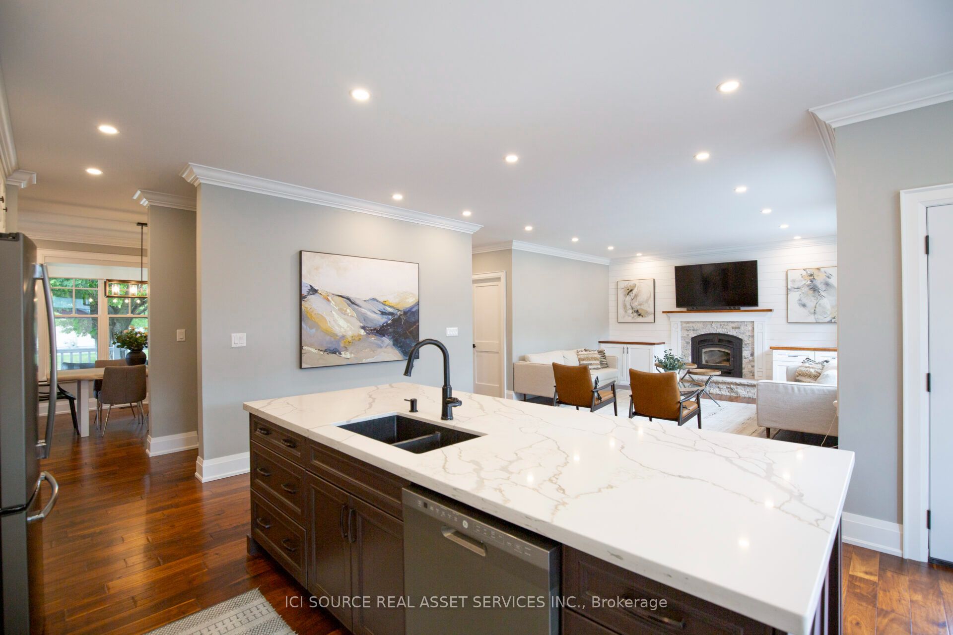 62 Miles Street Property Photo 18