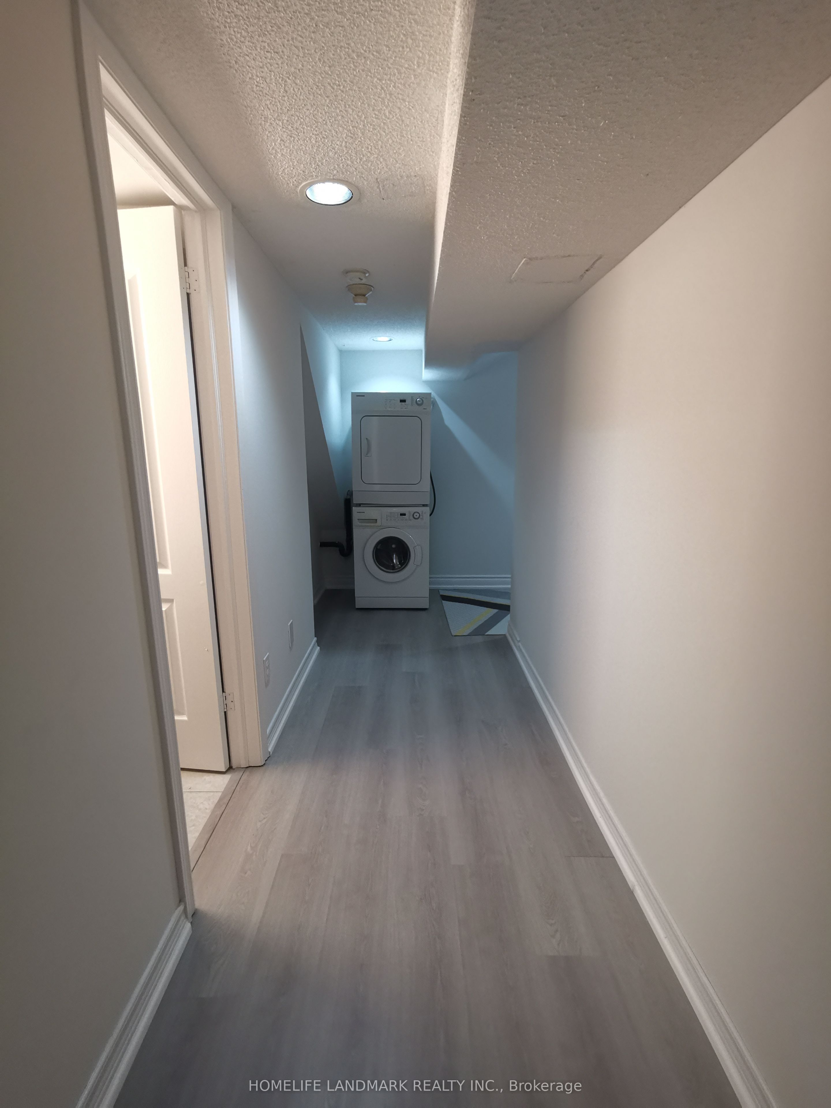 288 Maple Leaf Drive Basement Property Photo 8