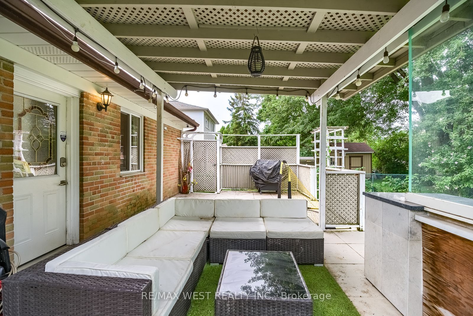 347 Karen Park Crescent Property Photo 43