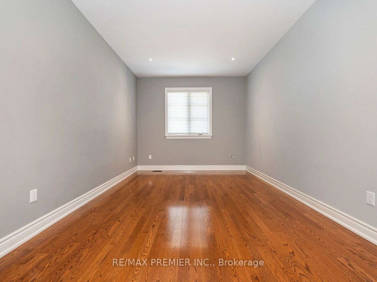 27 Gaydon Avenue Property Photo 14