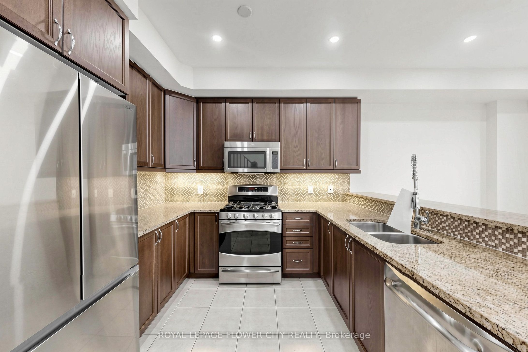 46 Soccavo Crescent Property Photo 22