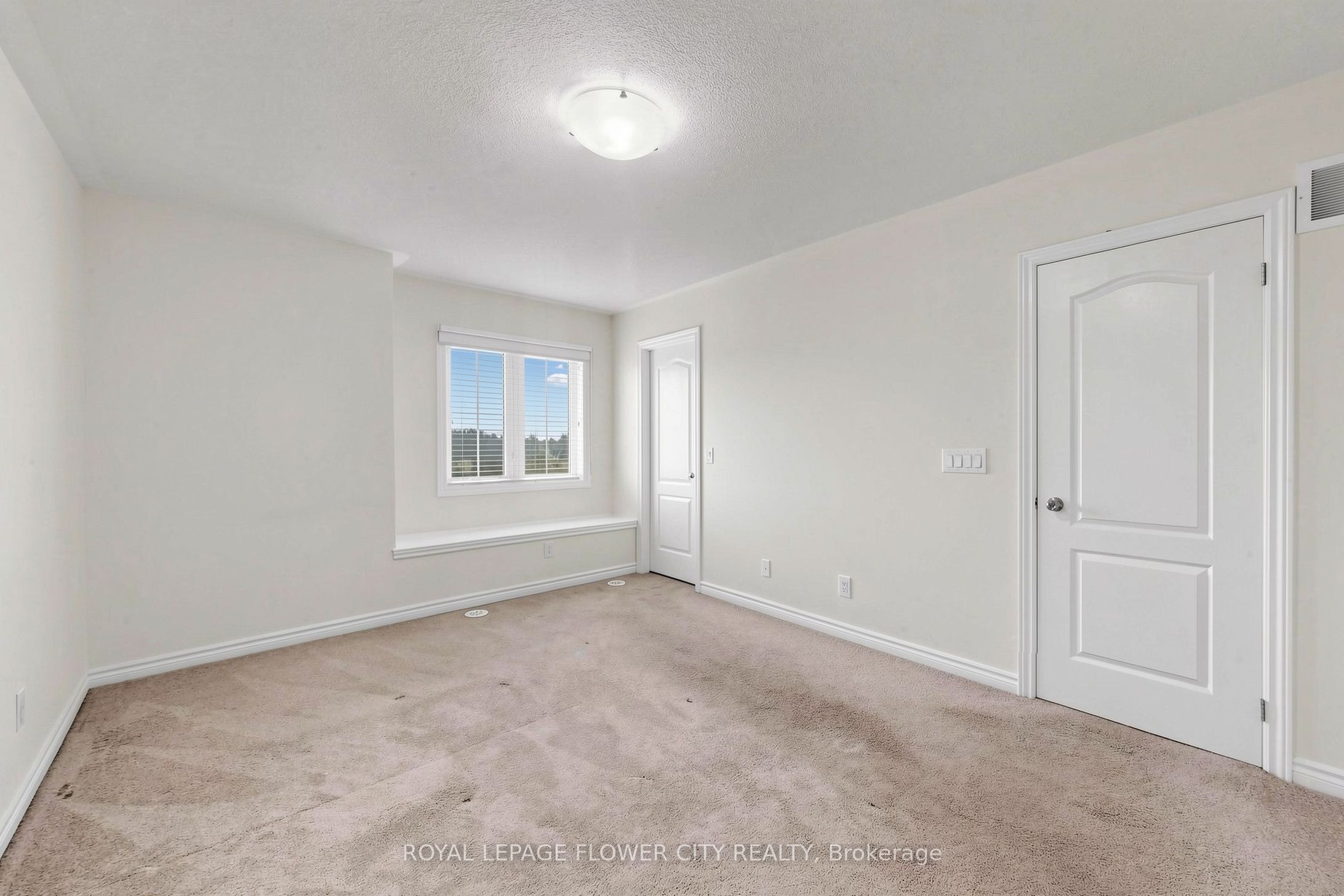 46 Soccavo Crescent Property Photo 30