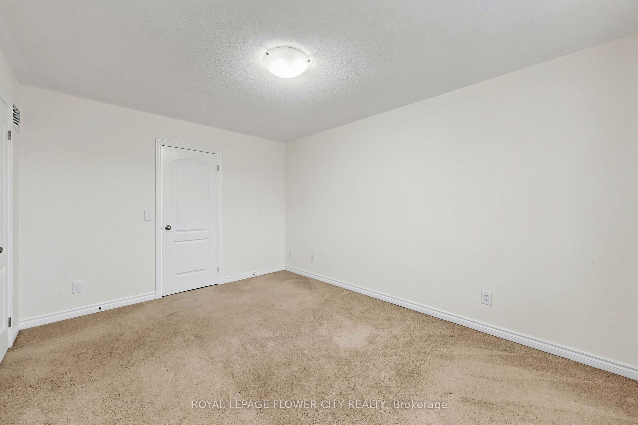 46 Soccavo Crescent Property Photo 31