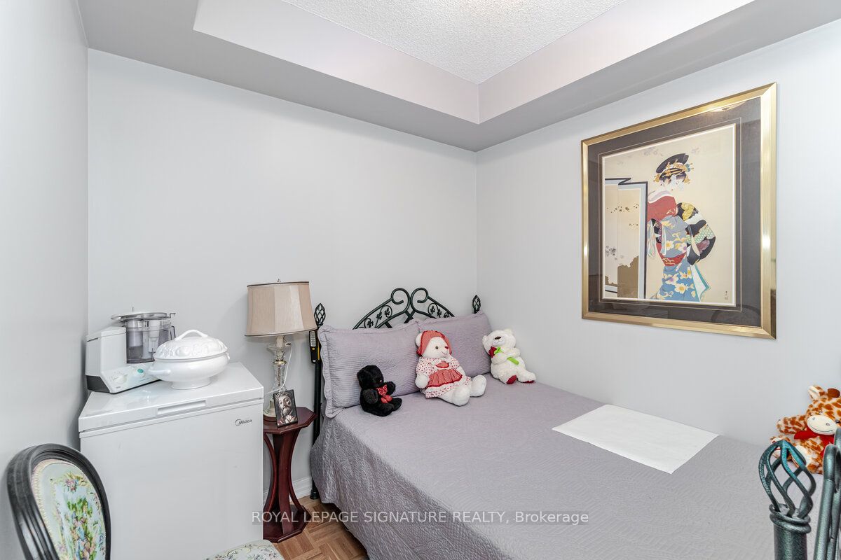 38 Fontenay Court 1410 Property Photo 20