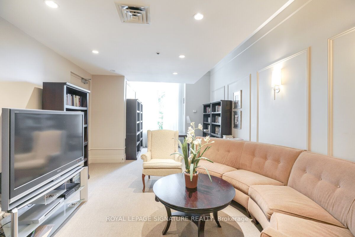 38 Fontenay Court 1410 Property Photo 37
