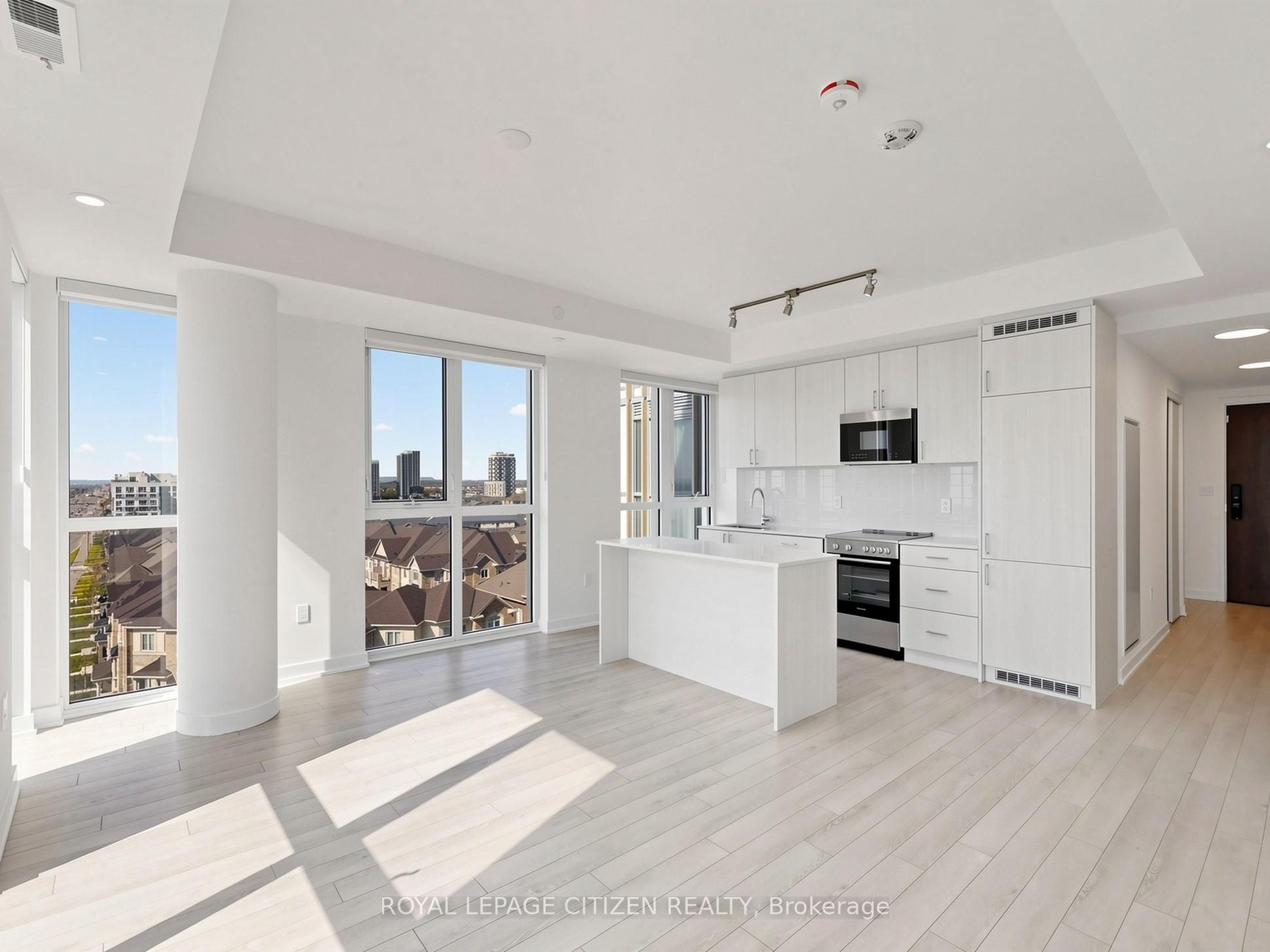 1005 Dundas Street 814 Property Photo 11