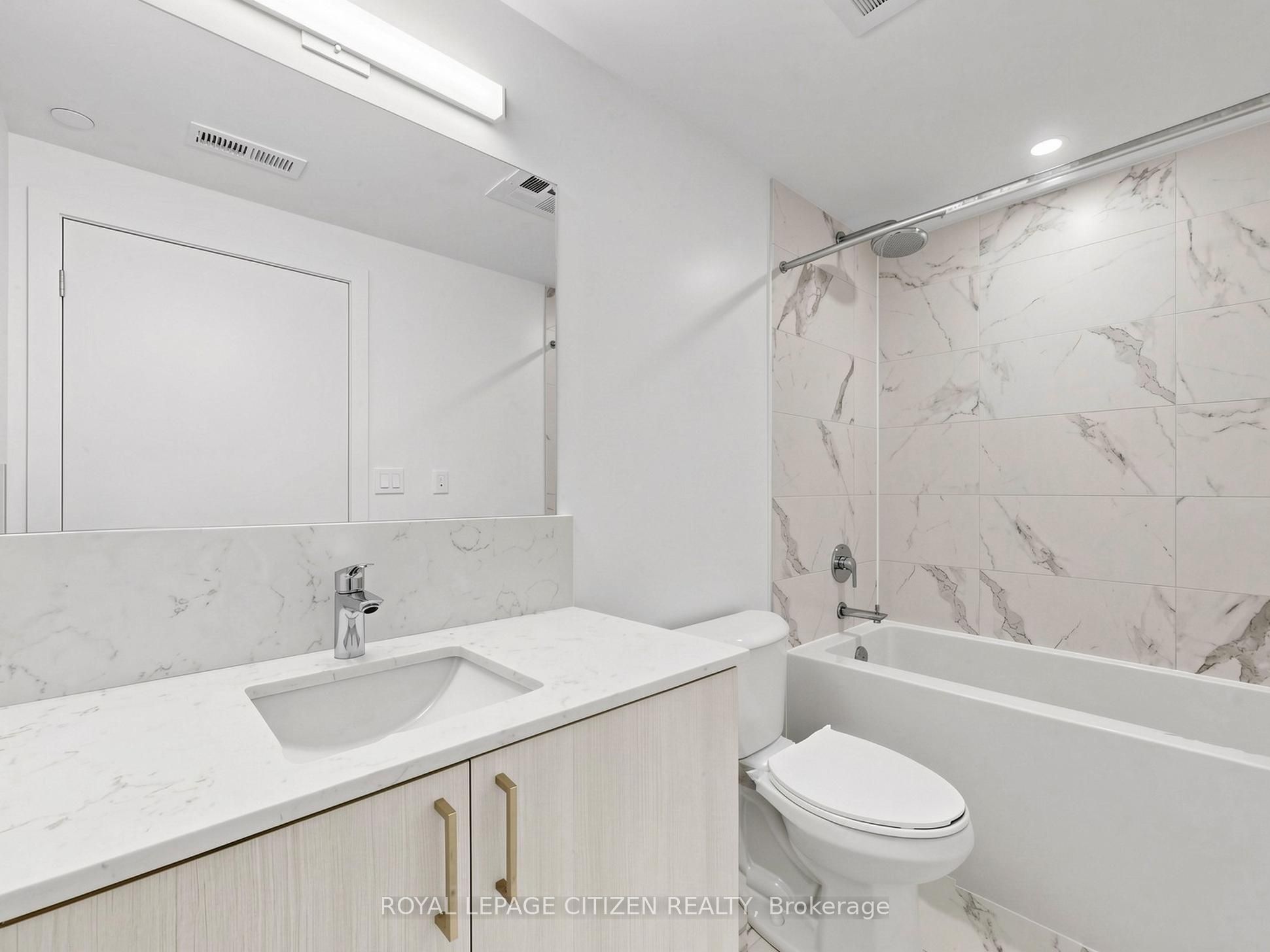 1005 Dundas Street 814 Property Photo 18