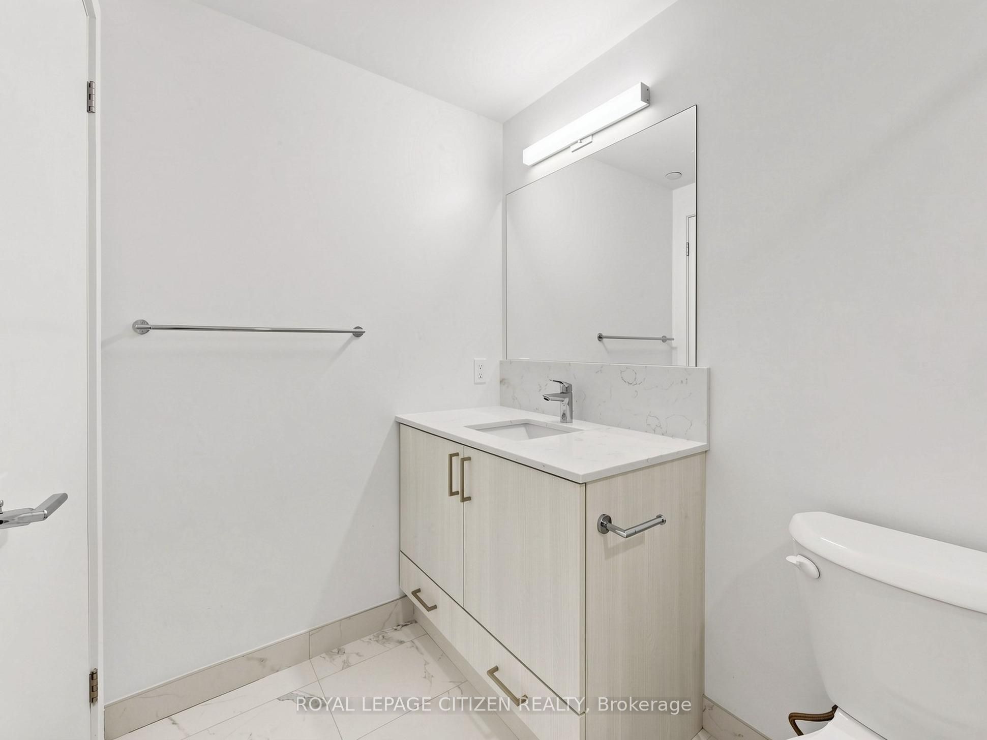 1005 Dundas Street 814 Property Photo 19