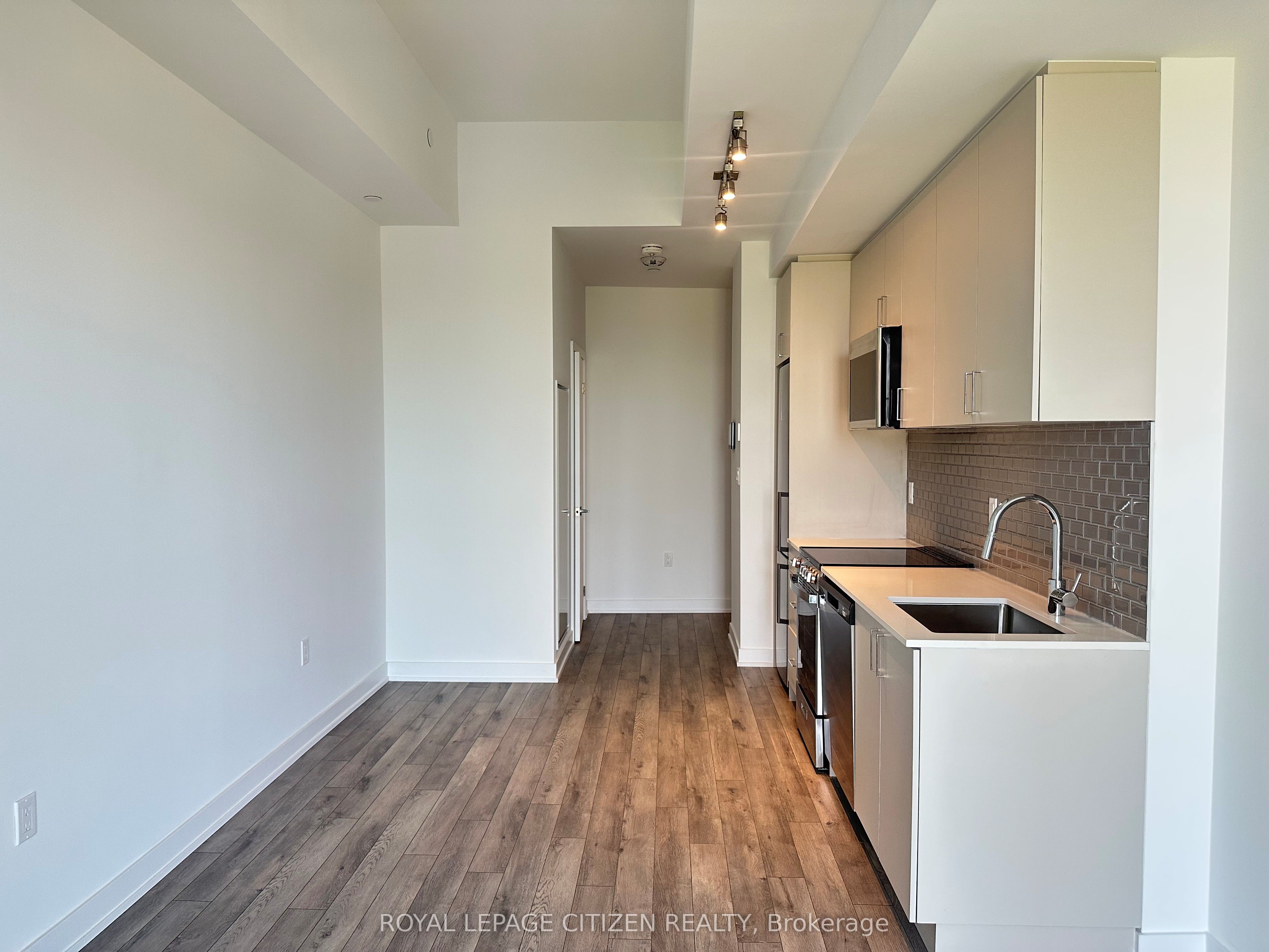 1005 Dundas Street E 719 Property Photo 18