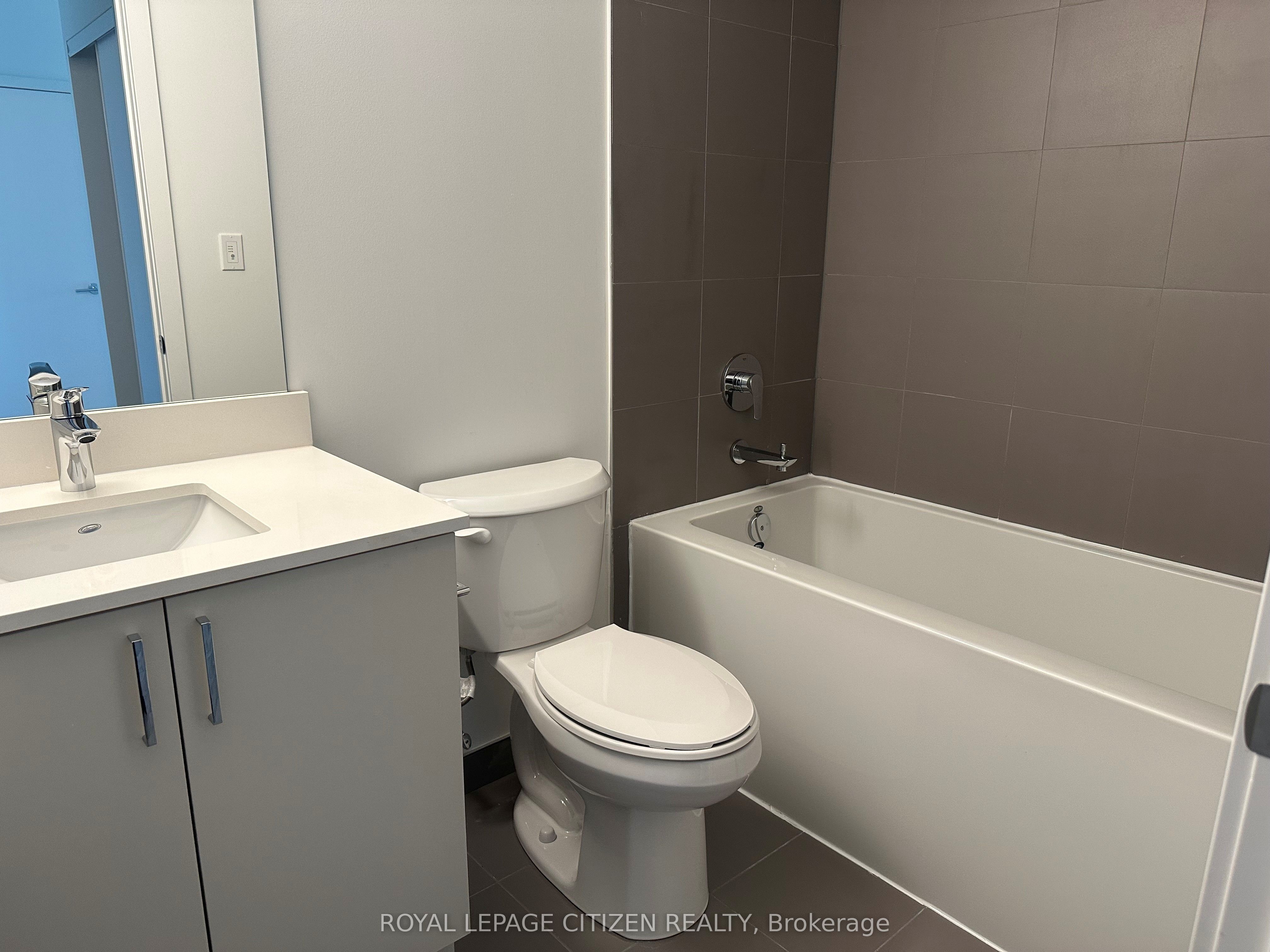 1005 Dundas Street E 719 Property Photo 24