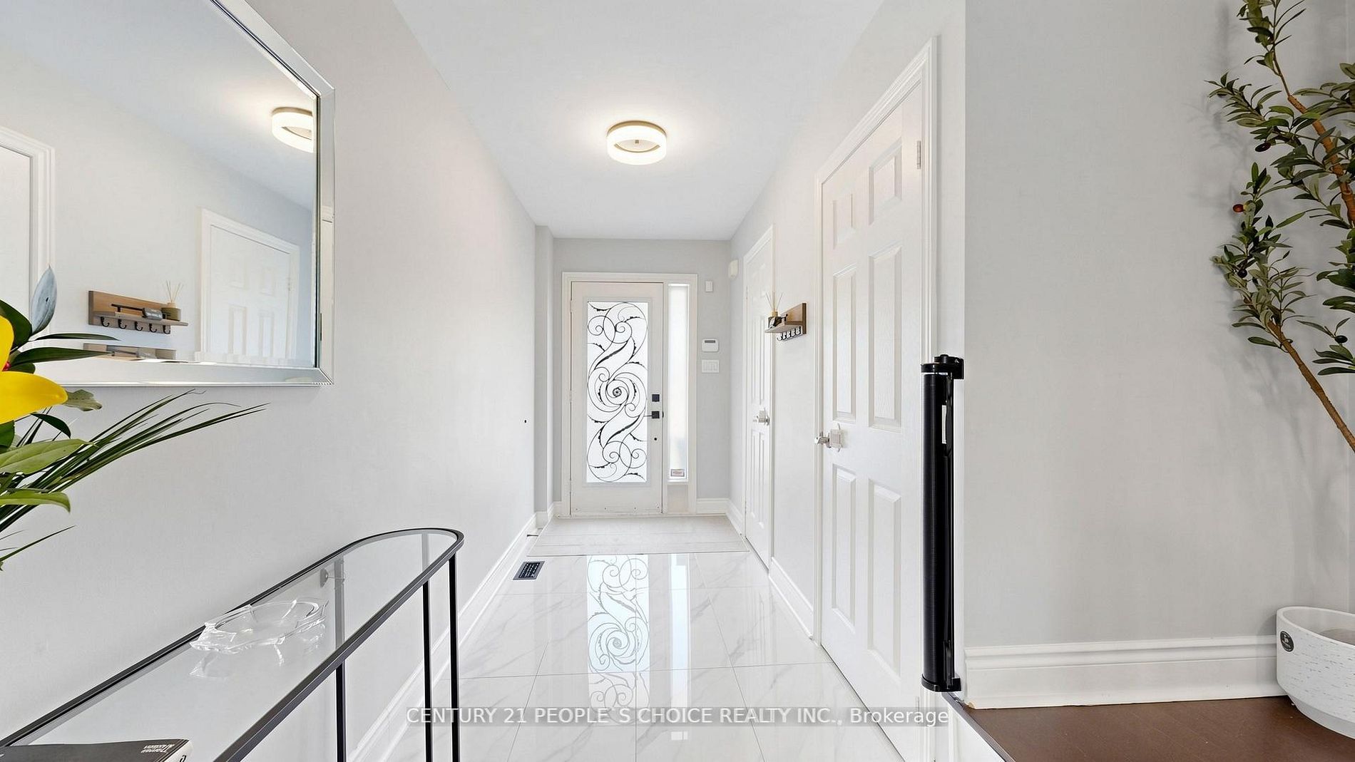 3 Manorwood Court Property Photo 5