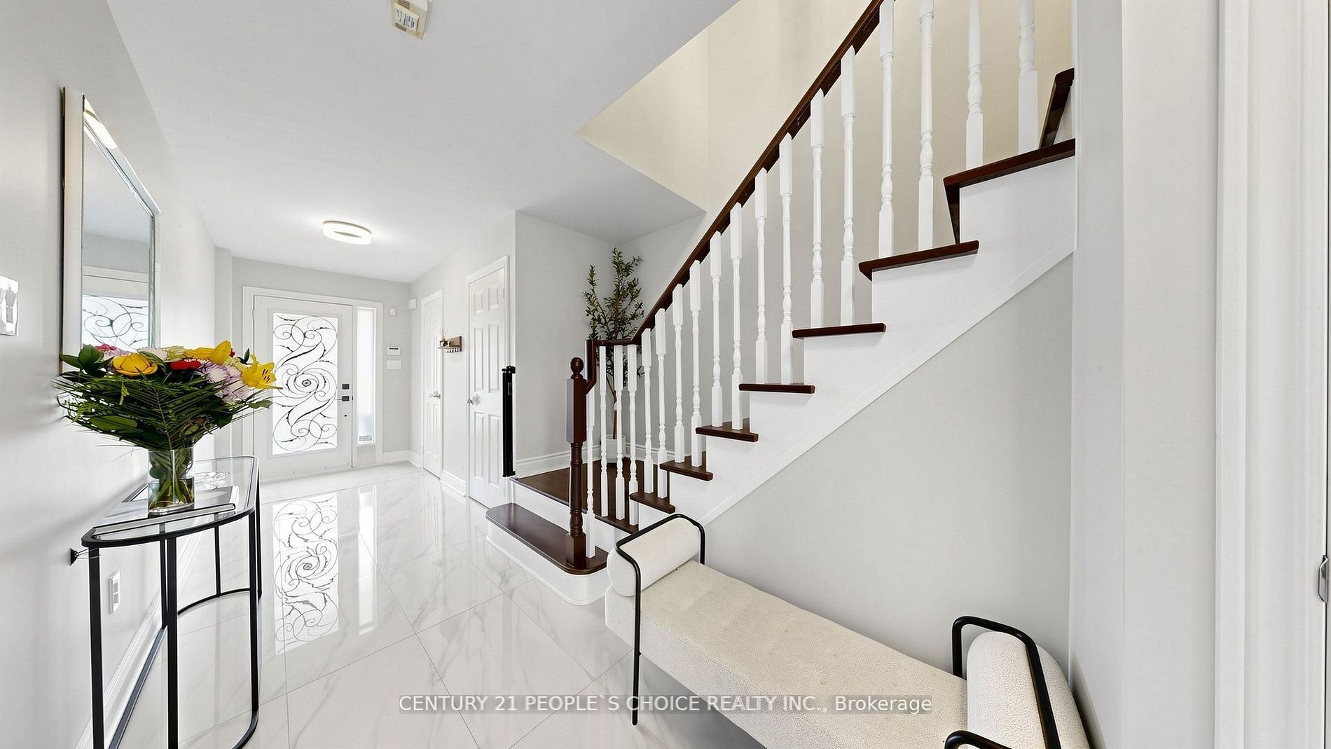 3 Manorwood Court Property Photo 6